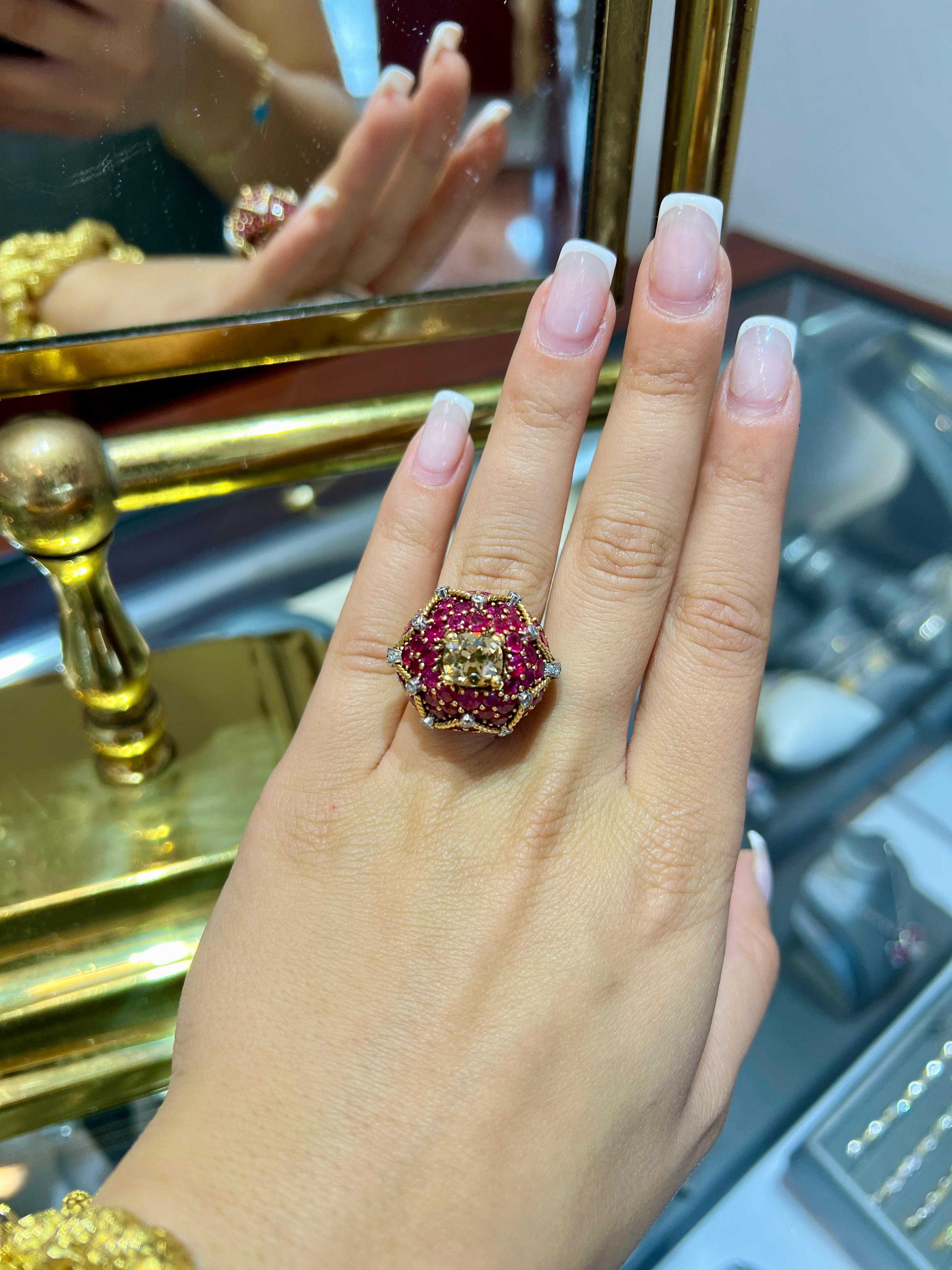 Anello antico Mid Century Bombé con diamanti e rubini marrone-giallo da 1,91 carati in vendita 6