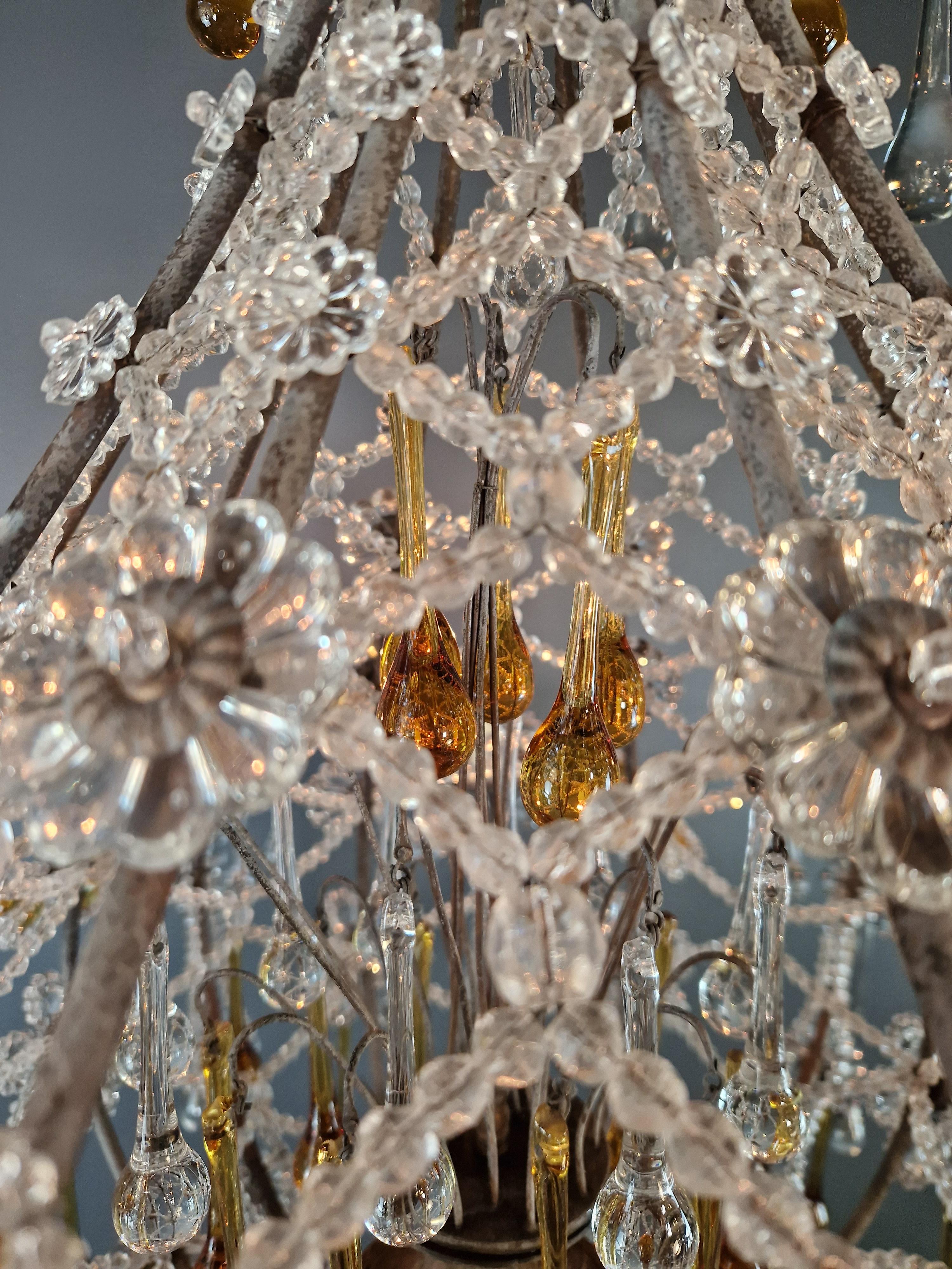 Antigua araña de cristal de Murano de mediados de siglo con detalles de ámbar raramente cesta en venta 3