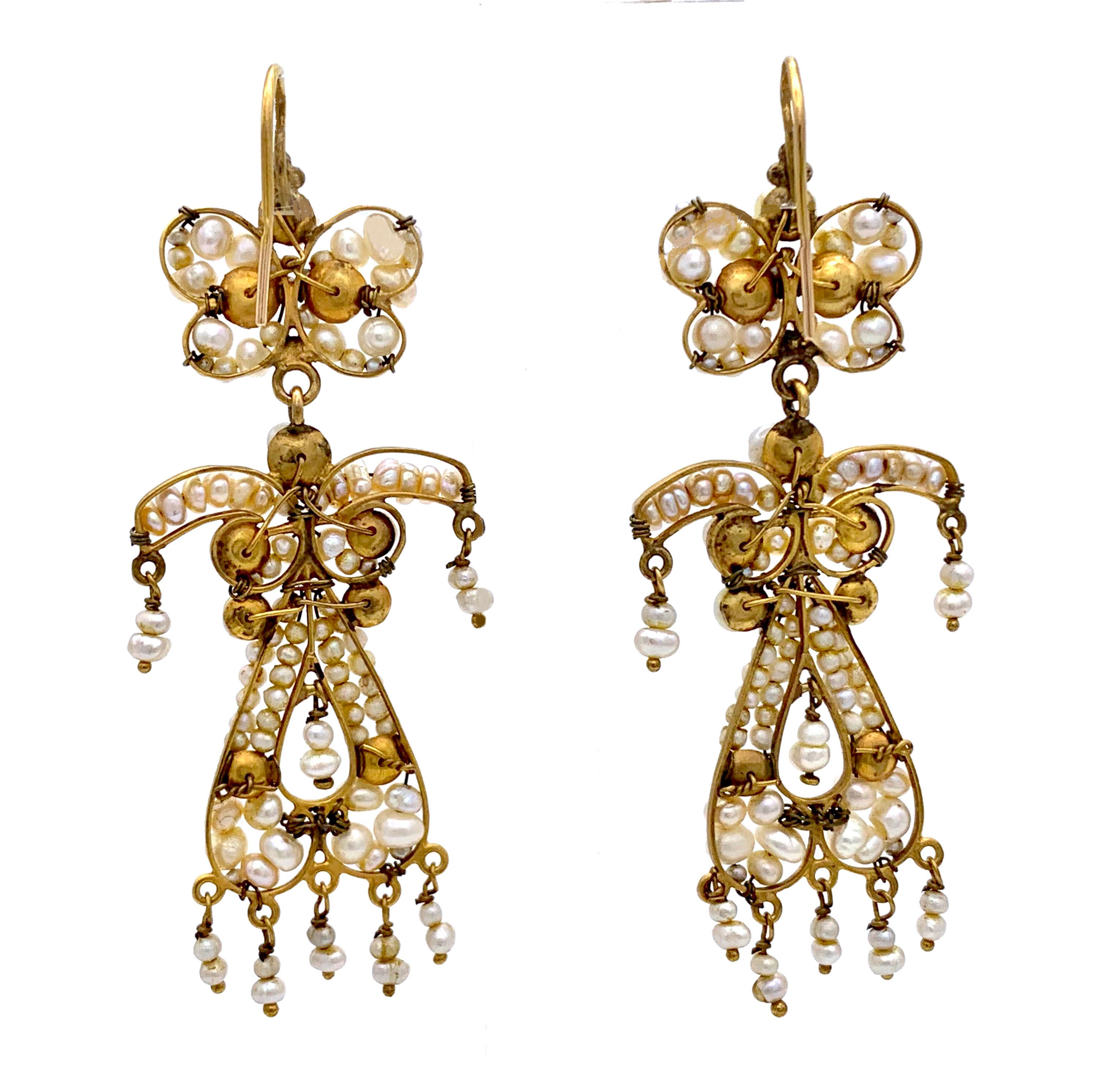 Boucles d'oreilles pendantes en or du Mid Century Antiques Perles d'eau salée naturelles Bon état - En vente à Munich, Bavaria