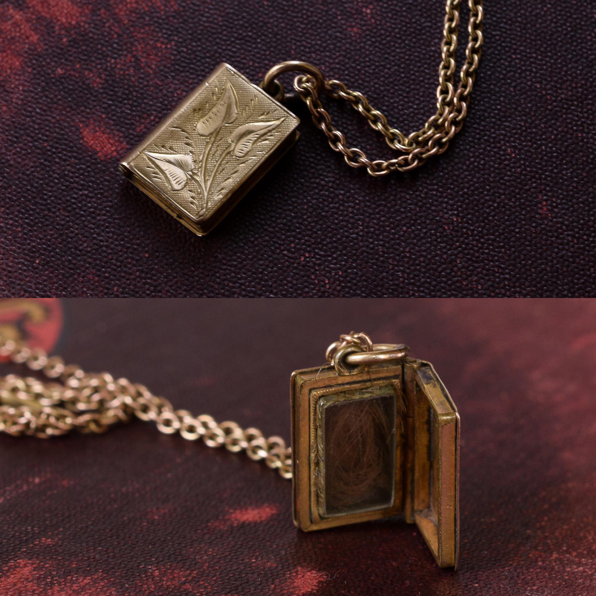 Antique Mid-Victorian Gold Book Locket Pendant In Good Condition In Sale, Cheshire