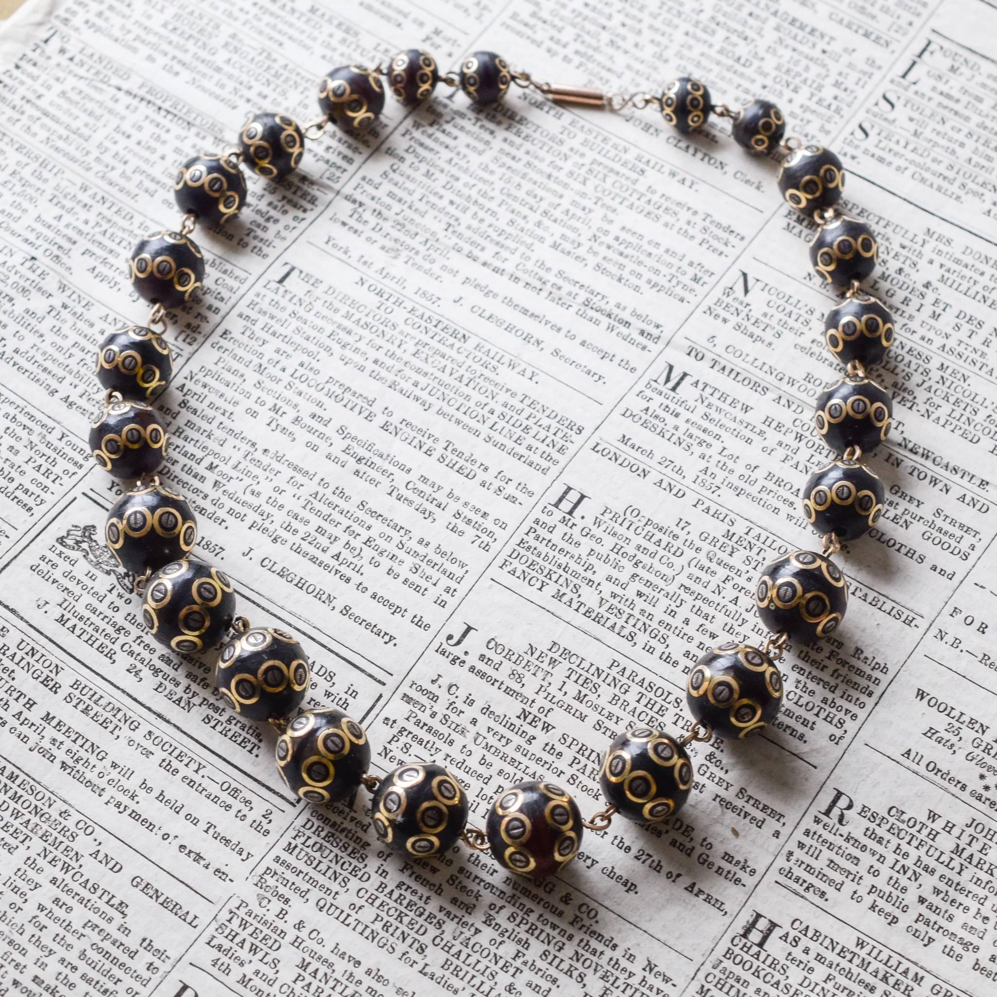 Antique Mid-Victorian Tortoiseshell Pique Bead Necklace In Excellent Condition In Sale, Cheshire