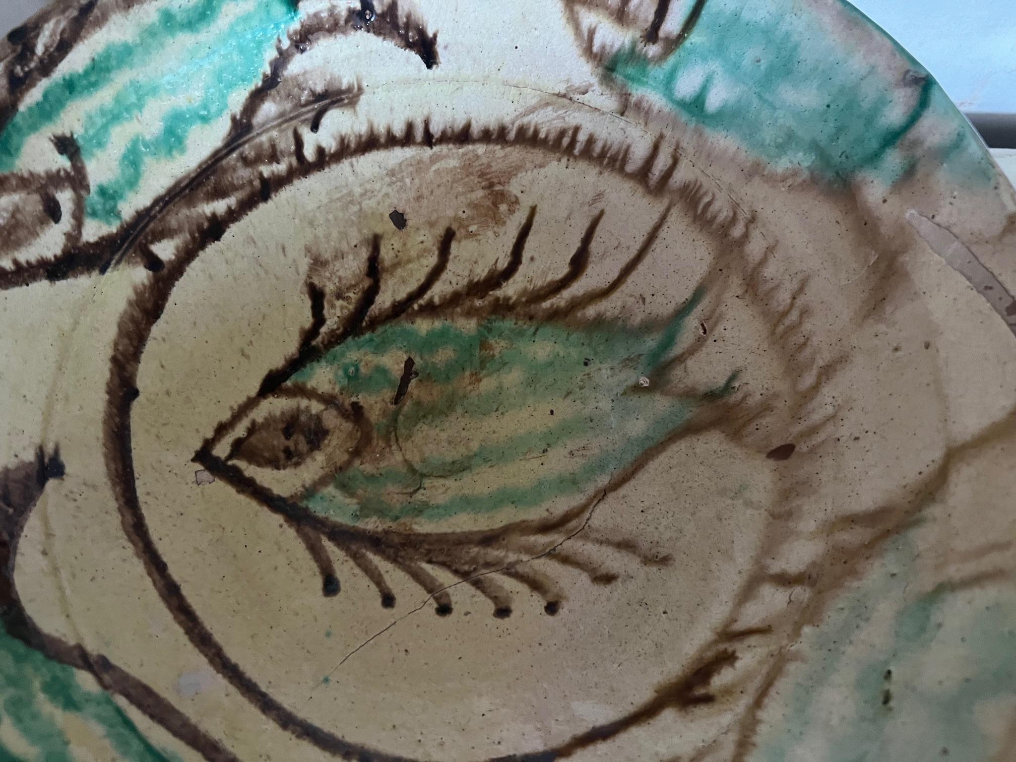Cuenco antiguo de cerámica de Oriente Medio, c. 1930 Pintado a mano en venta