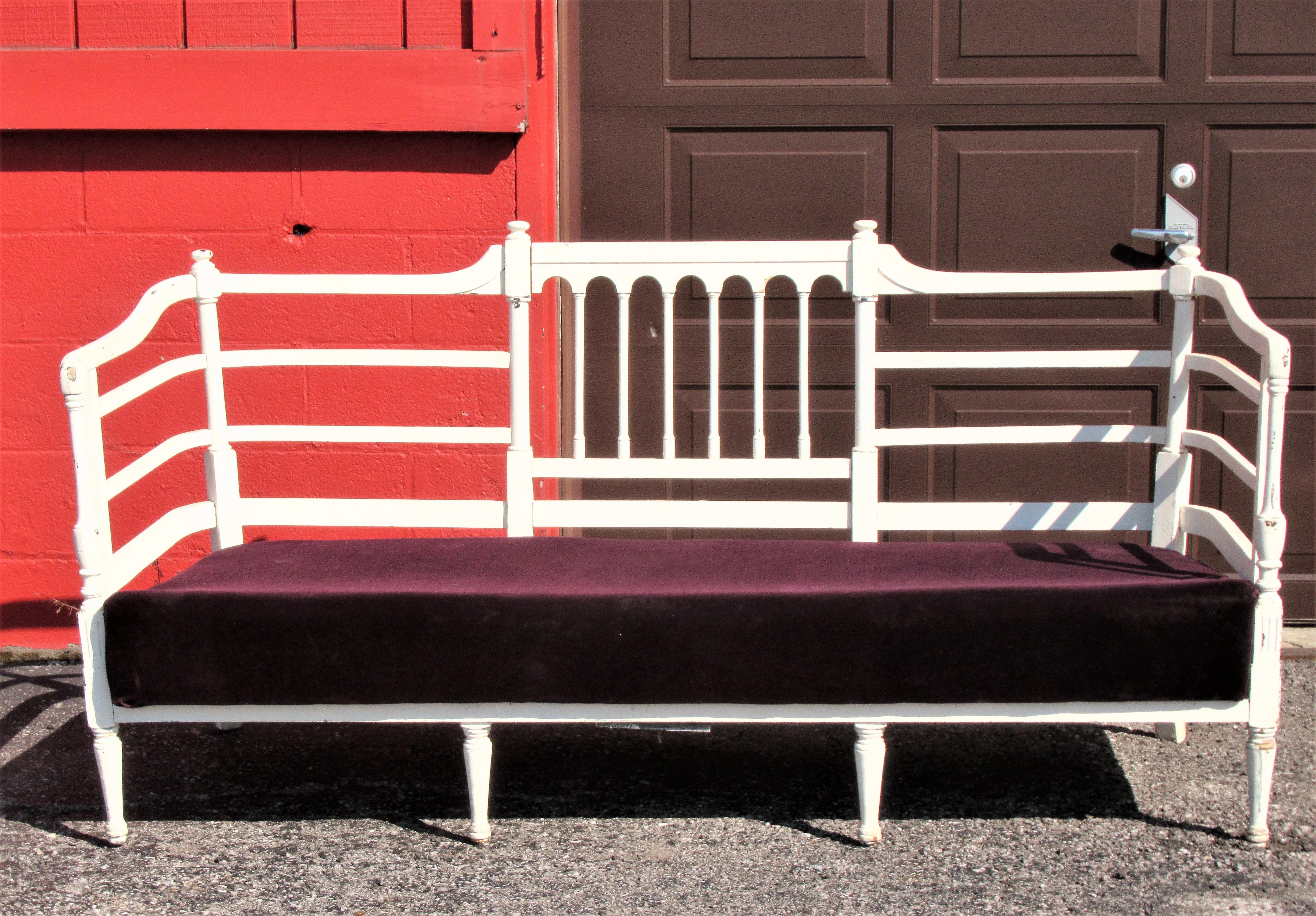 Moroccan / Middle Eastern style white painted wood framed settee with the original drop down upholstered inner spring seat cushion. Circa 1920's - 1930's. Look at all pictures and read condition report in comment section.