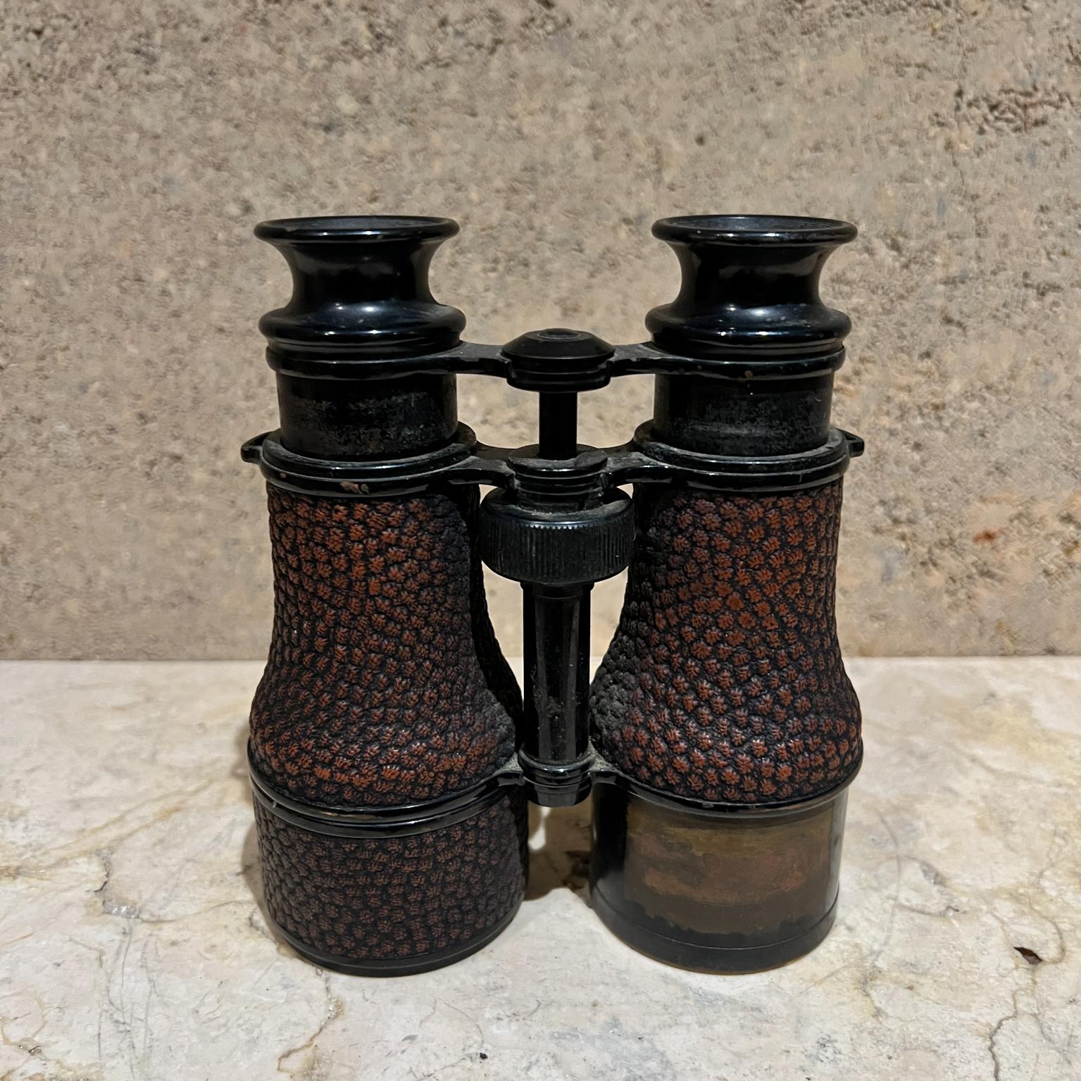 Antique Militaria Field Glasses Binoculars French Le Maire Style In Good Condition For Sale In Chula Vista, CA