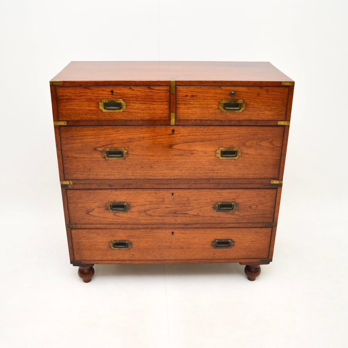 Britannique Commode de campagne militaire ancienne en vente