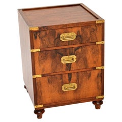 Commodes and Chests of Drawers