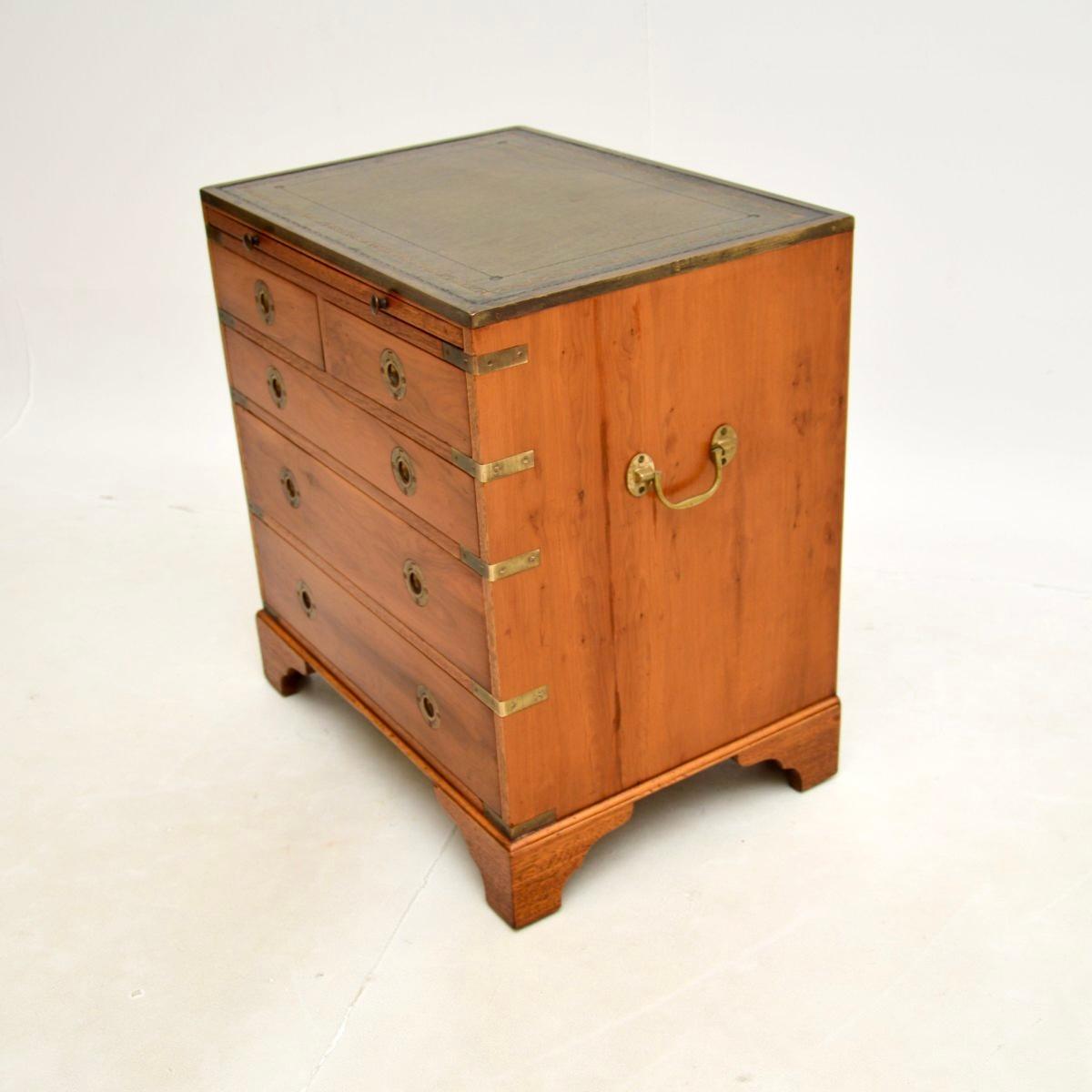 Antico cassettone in stile Campaigner militare in Wood in vendita 1
