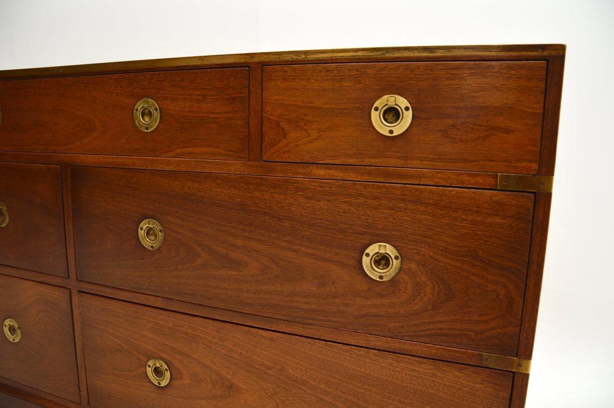 Ancienne commode militaire de style Campaigner / buffet en vente 3
