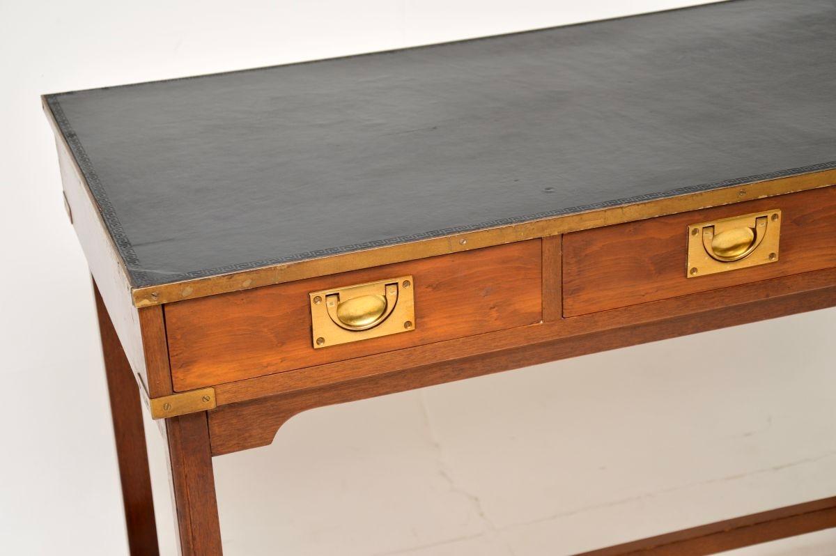 Antica scrivania in stile Campaigner militare in Wood Wood in vendita 3