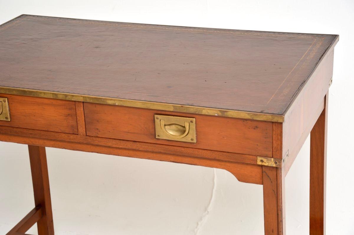 Antica scrivania in stile Campaigner militare in Wood Wood in vendita 3