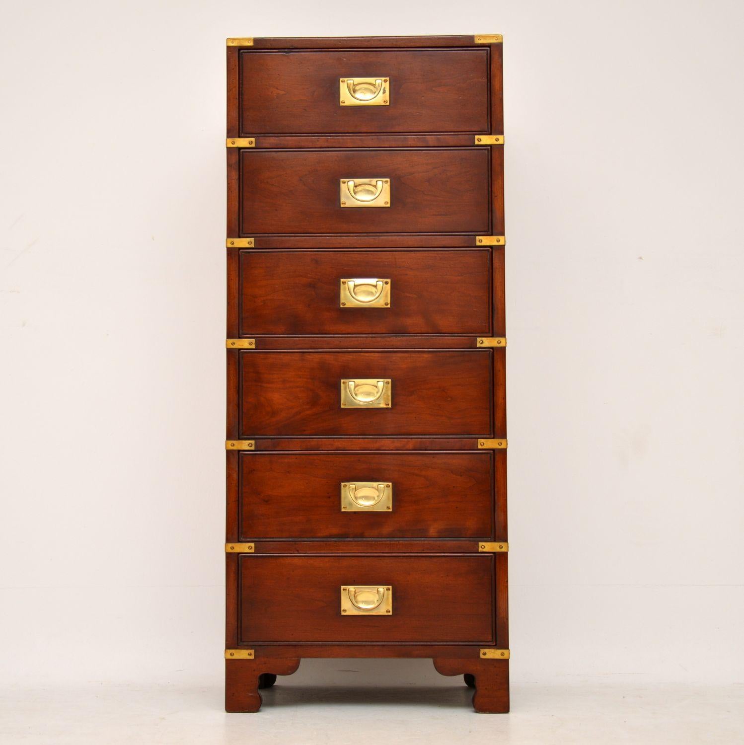 Antique military Campaign style mahogany chest of drawers with lovely slim proportions and in excellent condition having just been polished. The mahogany has a nice patination and a rich color. There are six drawers all with sunken military brass