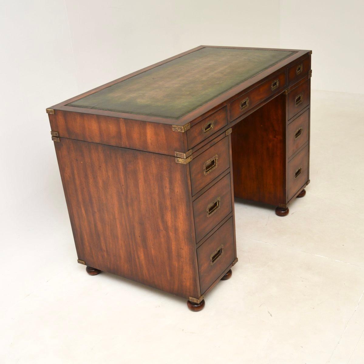Antique Military Campaign Style Pedestal Desk In Good Condition For Sale In London, GB