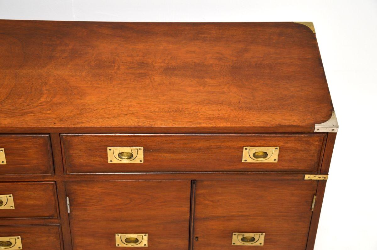 Aparador / Armario Antiguo Estilo Campaña Militar en venta 2