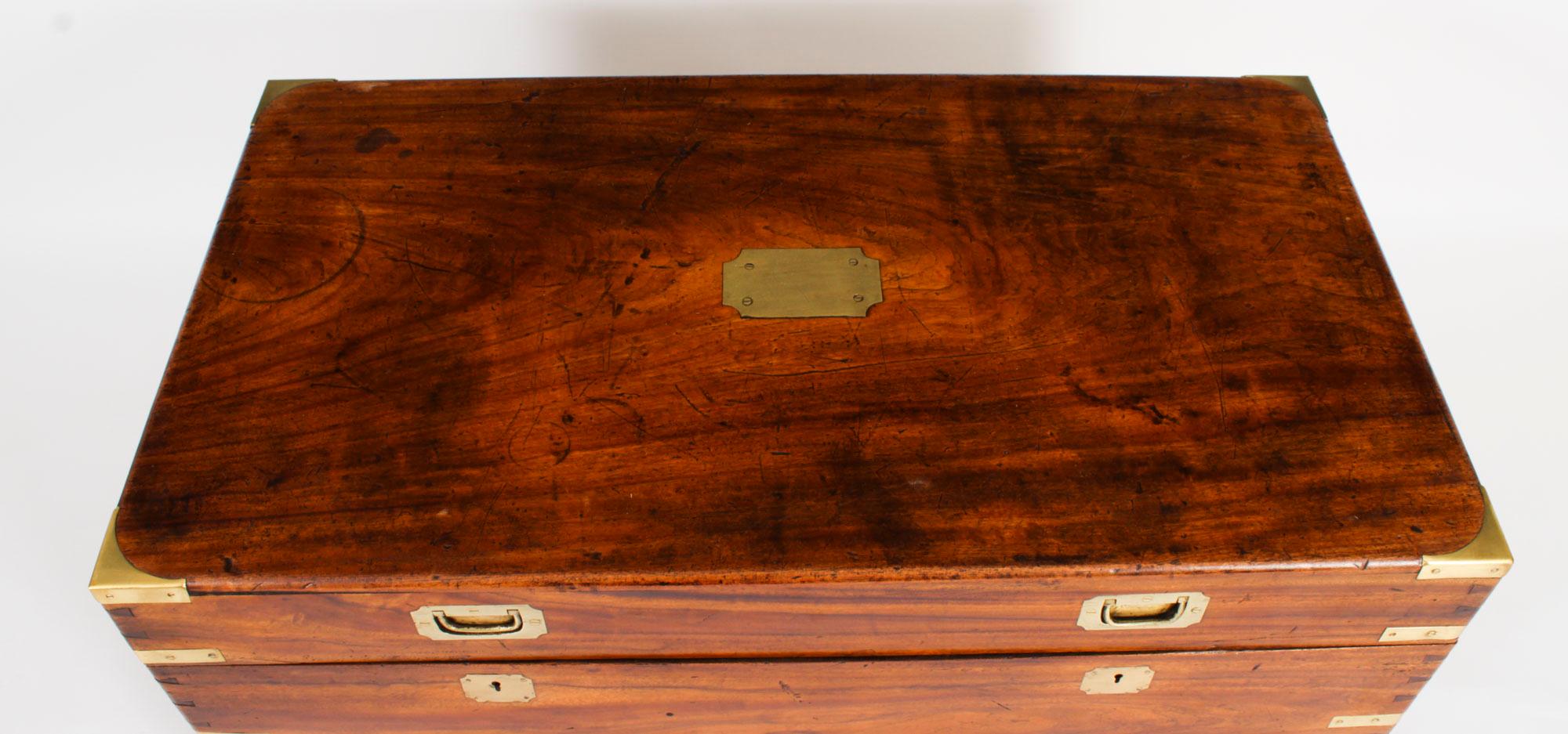 Antique Military Camphorwood Trunk Coffer Coffee Table 19th Century In Good Condition In London, GB