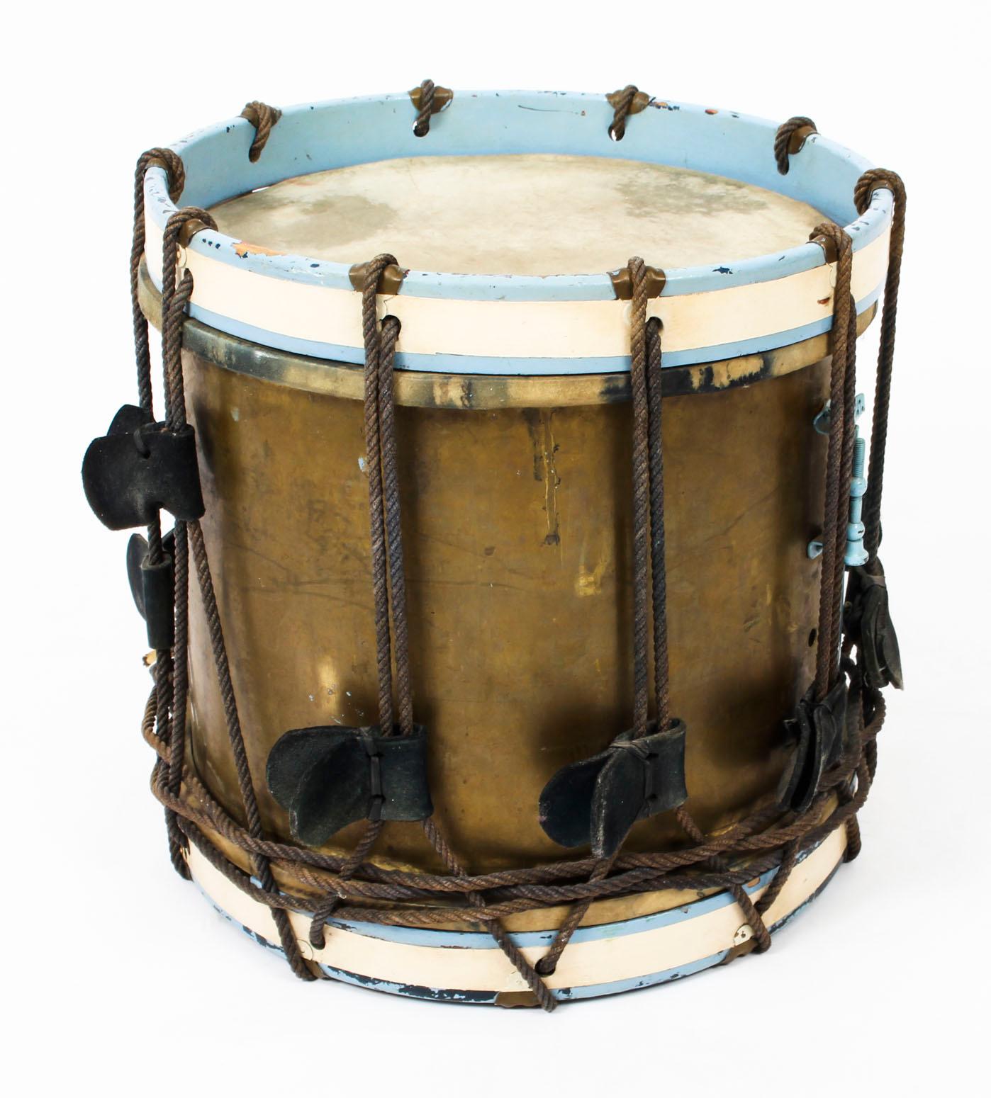 Antique Military Drum with British Royal Coat of Arms, Late 19th Century In Good Condition In London, GB