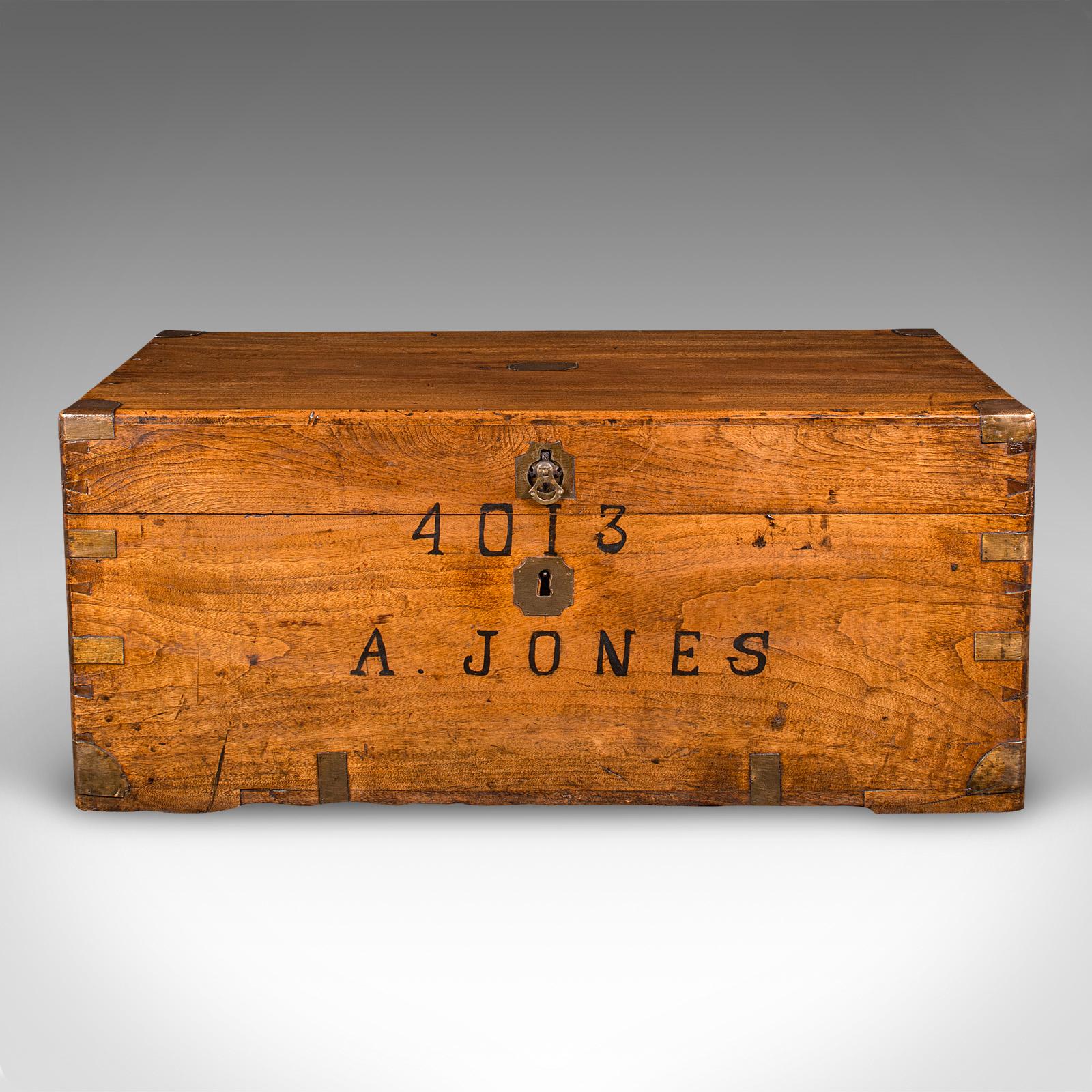 army trunk box