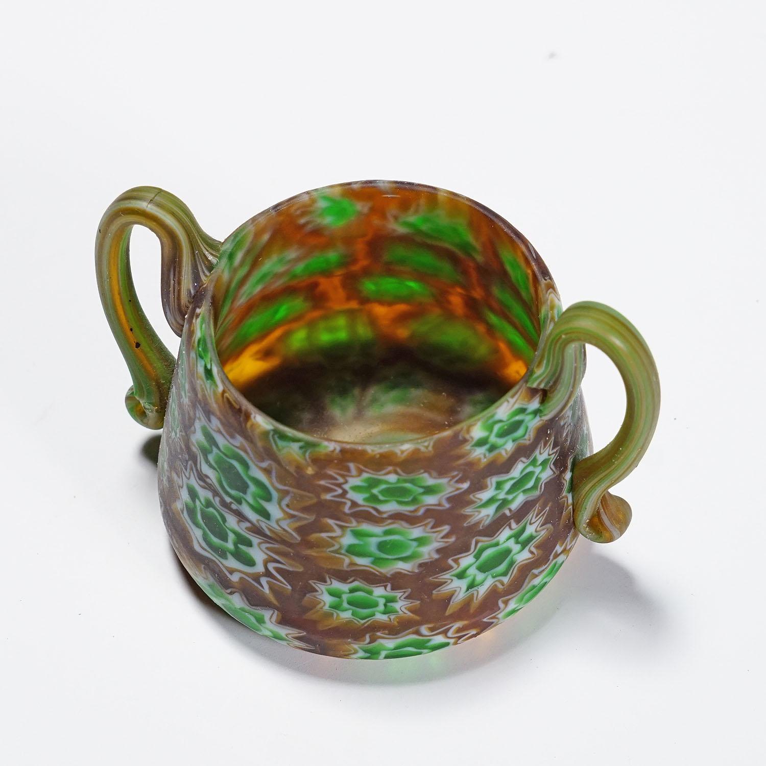 Antique Millefiori Bowl with Handles, Fratelli Toso Murano ca. 1900s In Good Condition For Sale In Berghuelen, DE