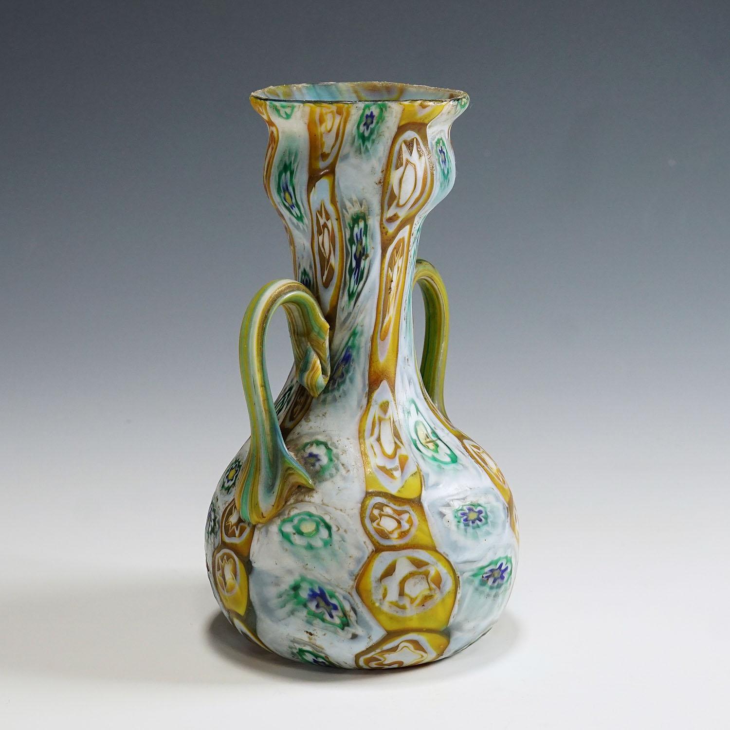 Mid-Century Modern Antique Millefiori Vase in Brown, Green and White, Fratelli Toso Murano 1910 For Sale