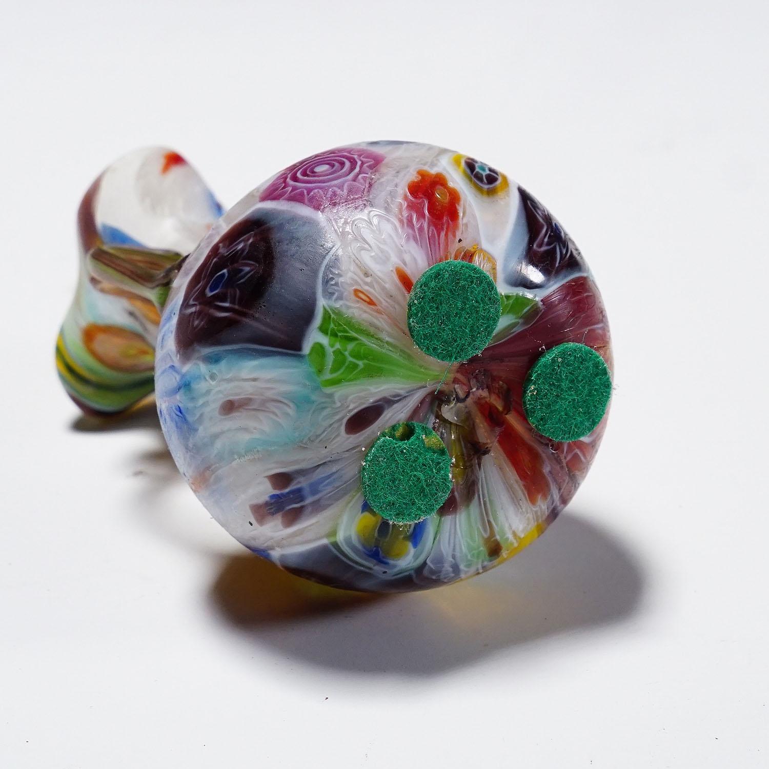Jarrón Millefiori Antiguo Con Asas, Fratelli Toso Murano Ca. 1920s principios del siglo XX en venta