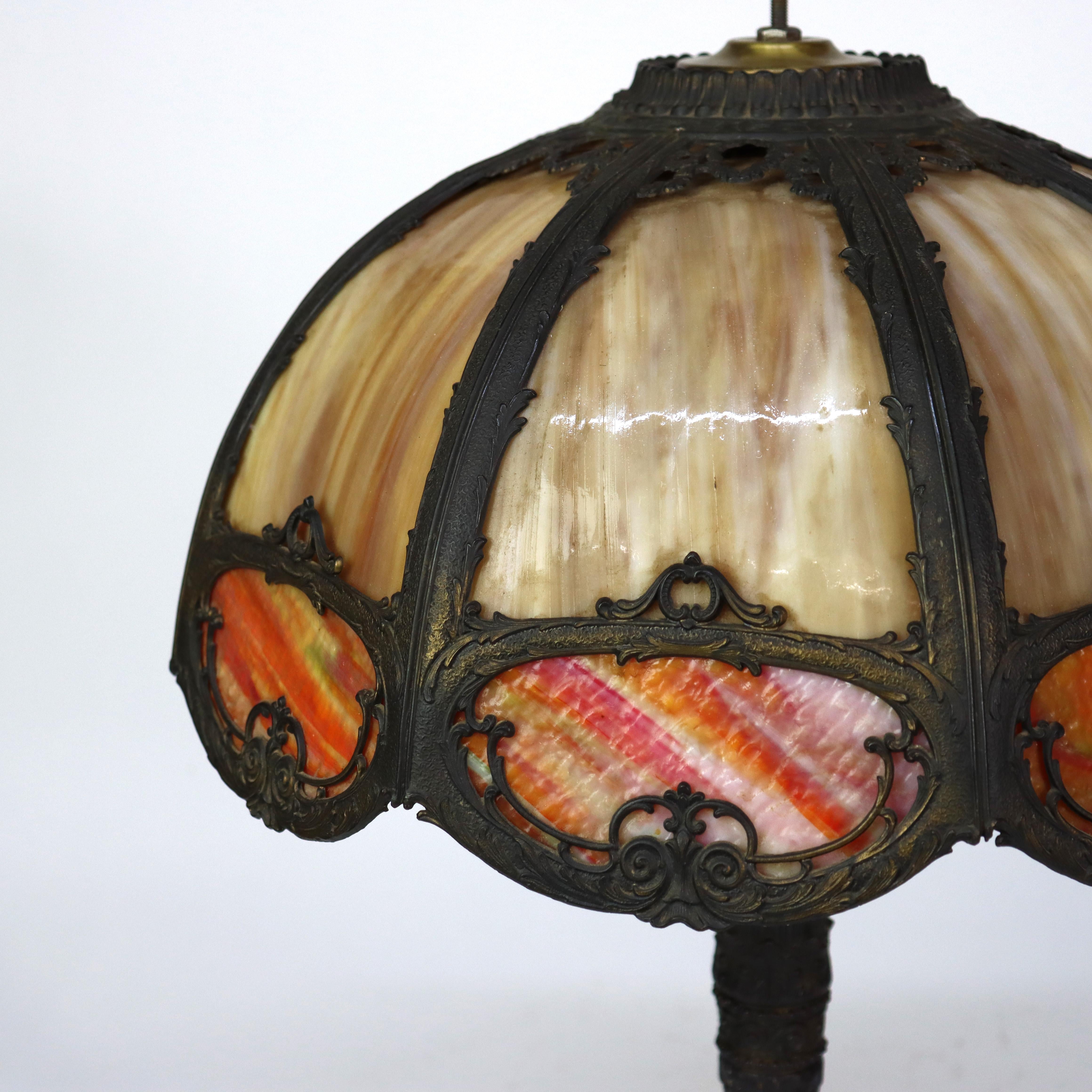 Antique Miller School Arts & Crafts Two Tone Slag Glass Table Lamp C1920 im Zustand „Gut“ im Angebot in Big Flats, NY