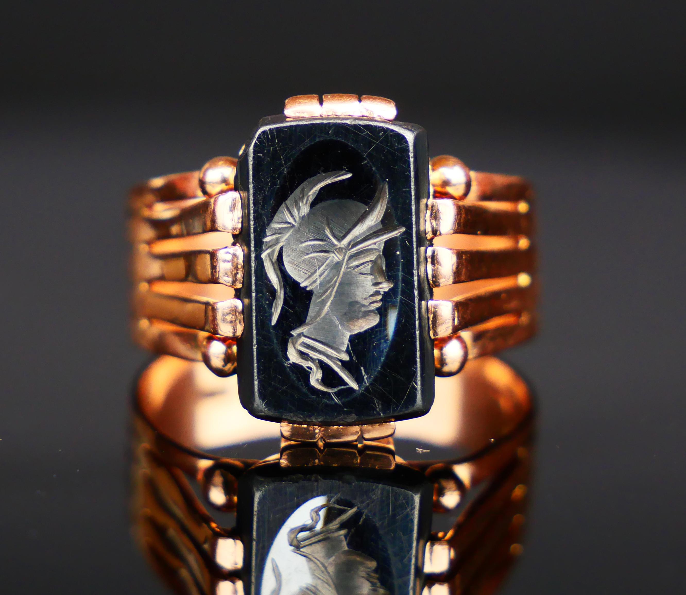 Baguette Cut Antique Minerva Unisex Ring Intaglio Hematite solid 585 / 14K Gold ØUS8 / 6.2 gr For Sale