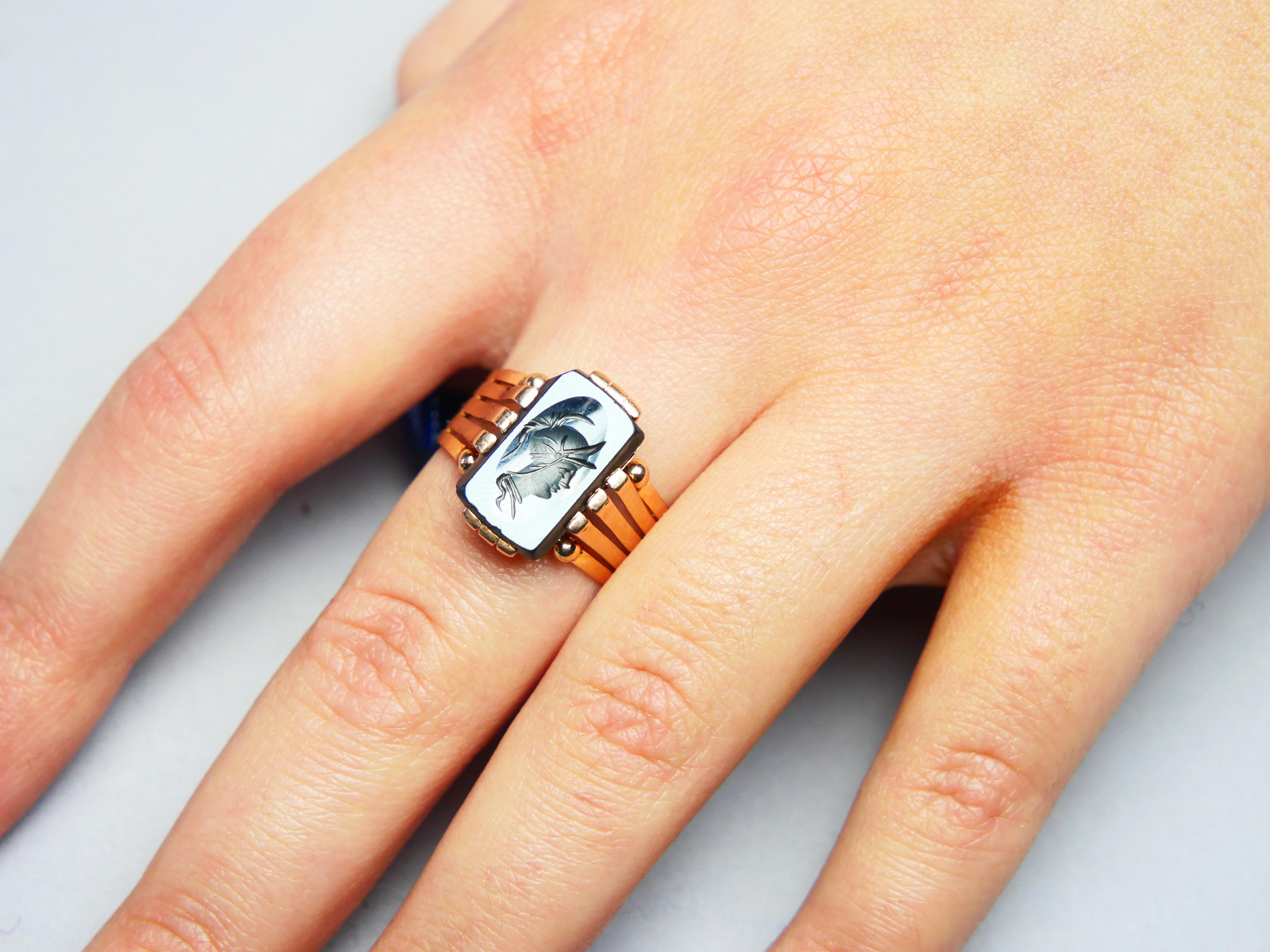 Antique Minerva Unisex Ring Intaglio Hematite solid 585 / 14K Gold ØUS8 / 6.2 gr For Sale 1