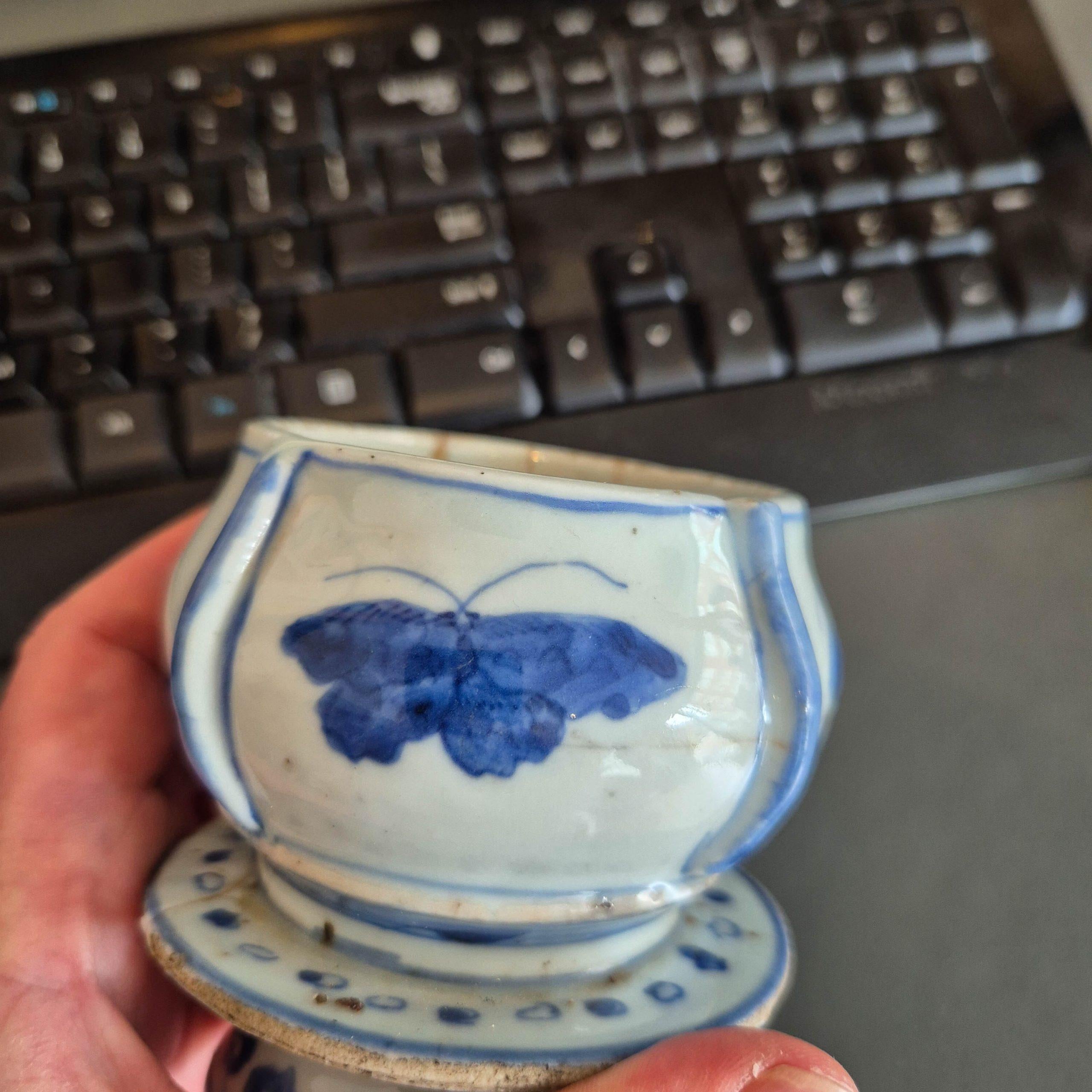 Ancien brûleur d'encens Kosometsuke en porcelaine chinoise Ming Ming 1620-1644 Décoré Bu en vente 9