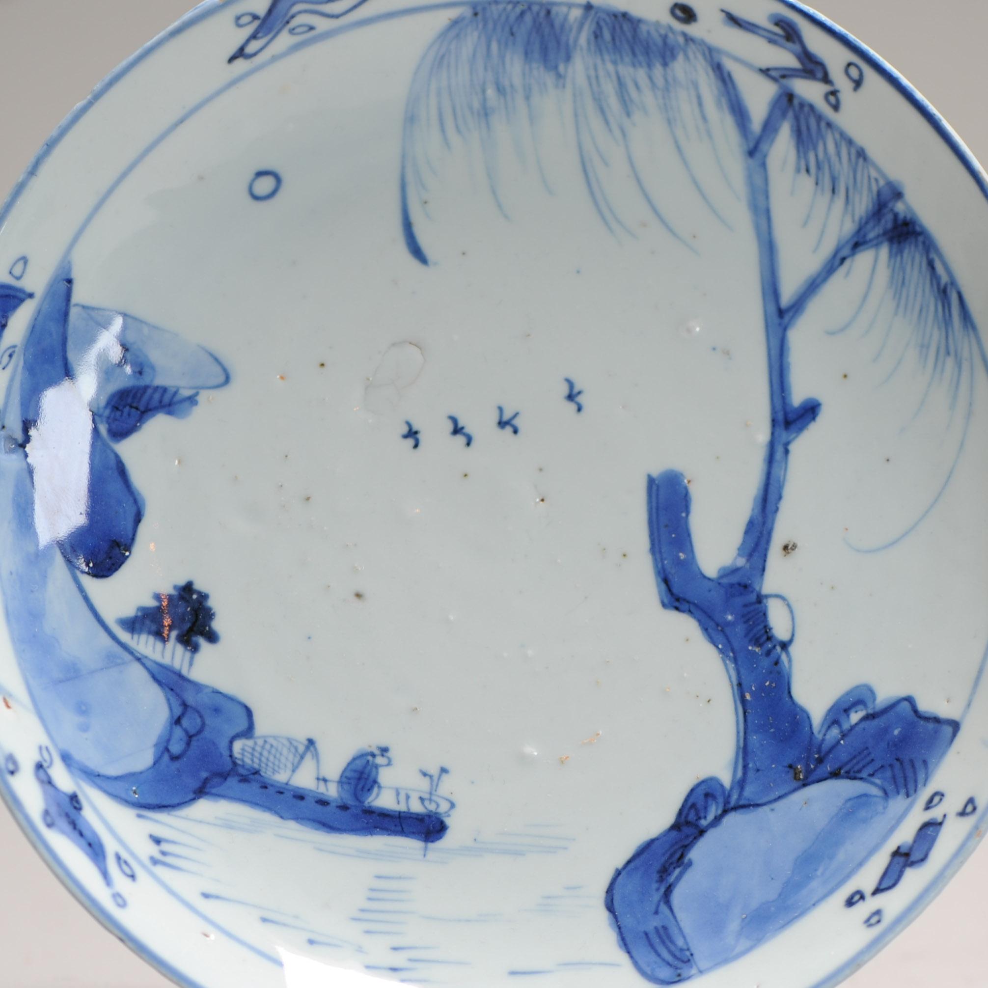 Antique Ming Period Chinese Porcelain River Landscape Dish Kosometsuke Market In Good Condition For Sale In Amsterdam, Noord Holland