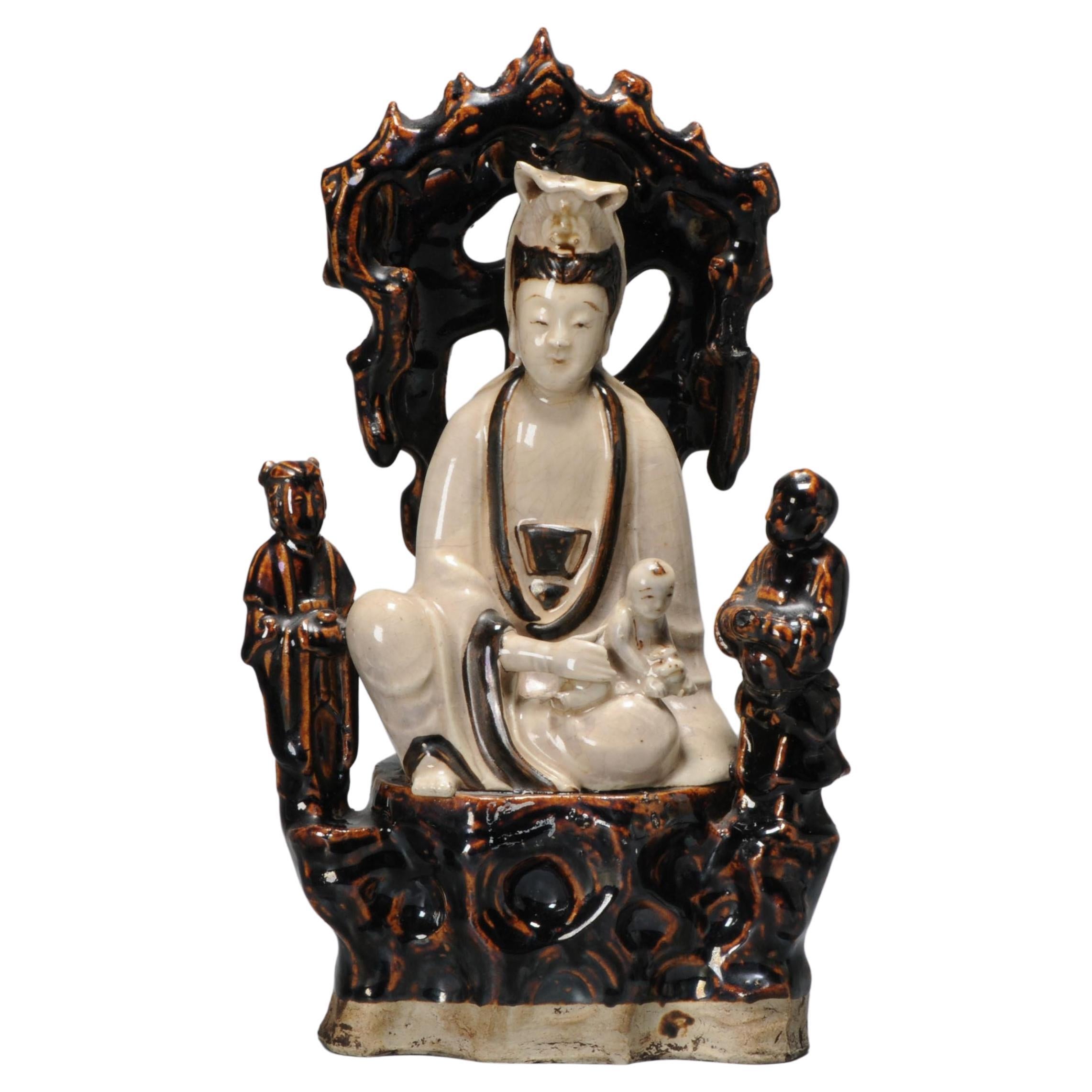 Antique Ming Period Cizhou Statue of a Guanyin China Chinese Porcelain For Sale