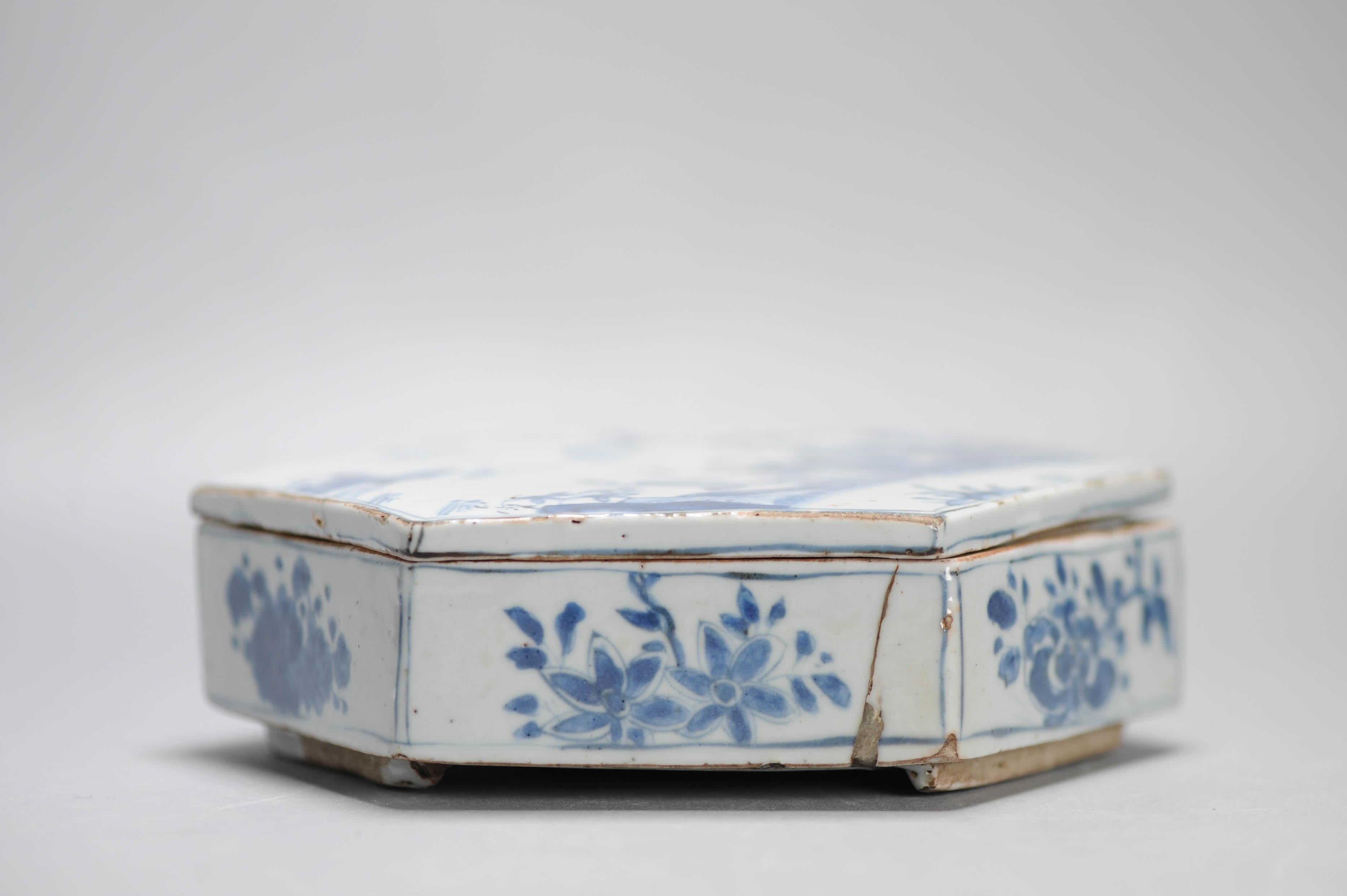Antique Ming Period Kosometsuke Landscape Chinese Porcelain Kaiseki Dish In Good Condition For Sale In Amsterdam, Noord Holland