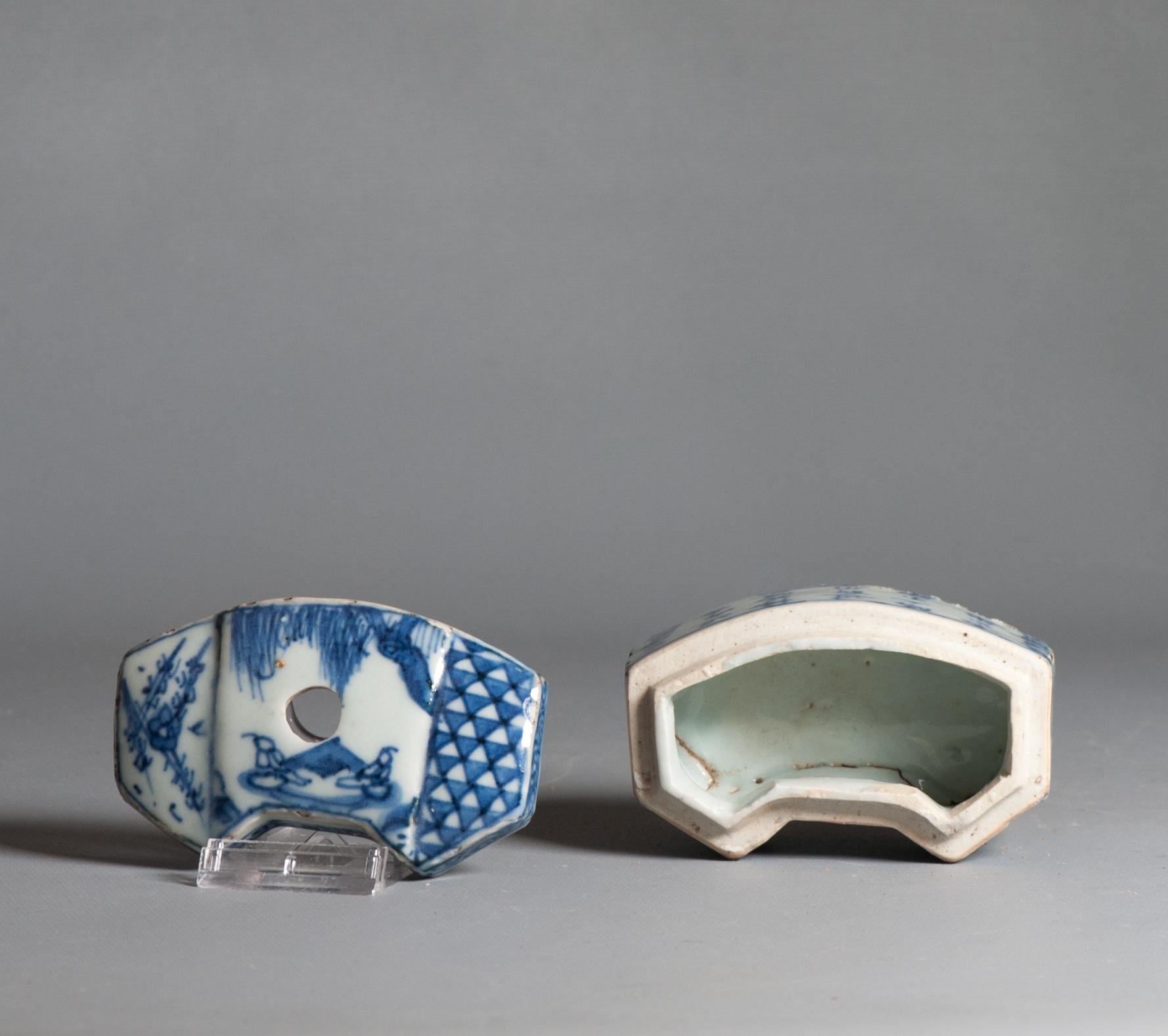Ancienne boîte de criquet Kosometsuke d'époque Ming en porcelaine chinoise en vente 7