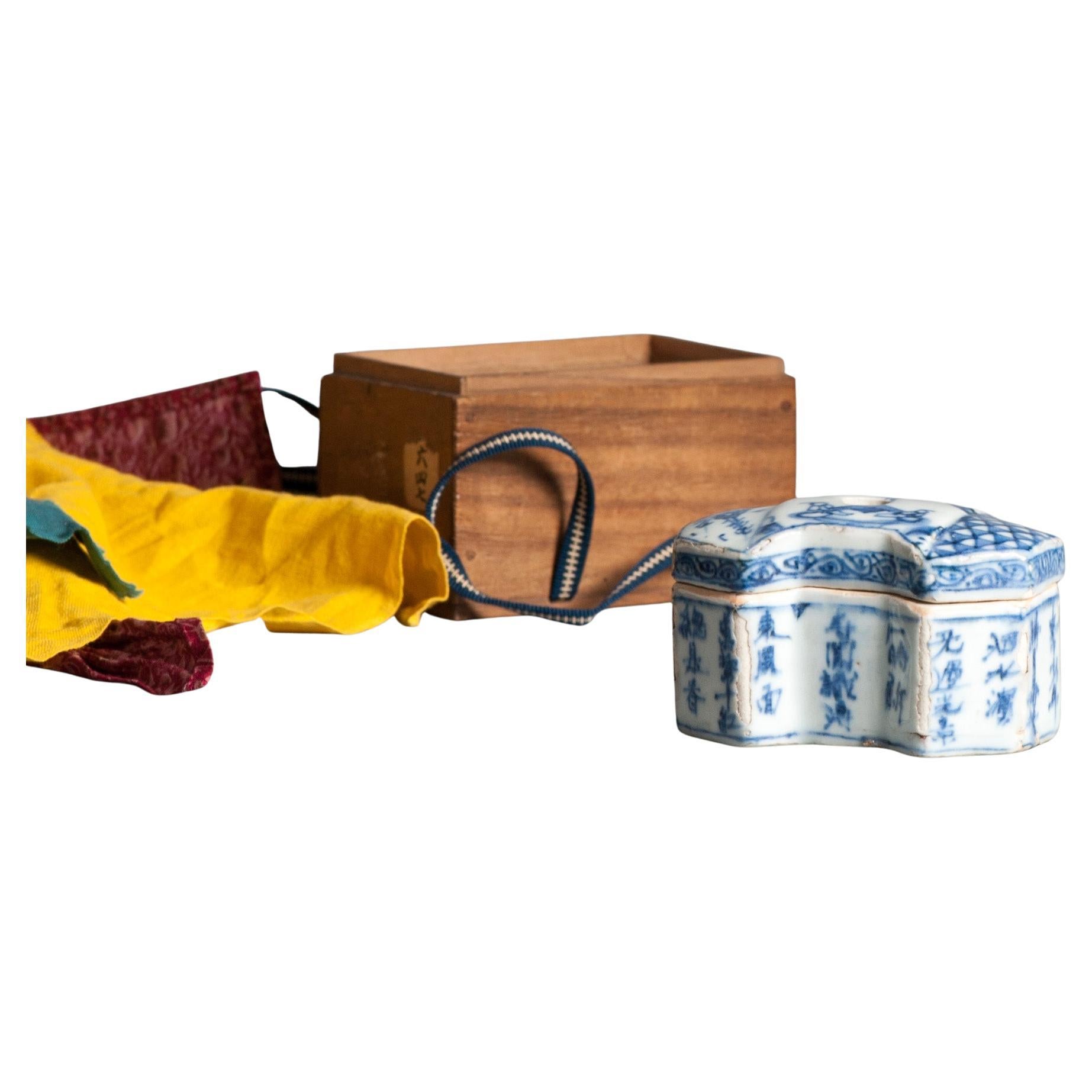 Ancienne boîte de criquet Kosometsuke d'époque Ming en porcelaine chinoise en vente