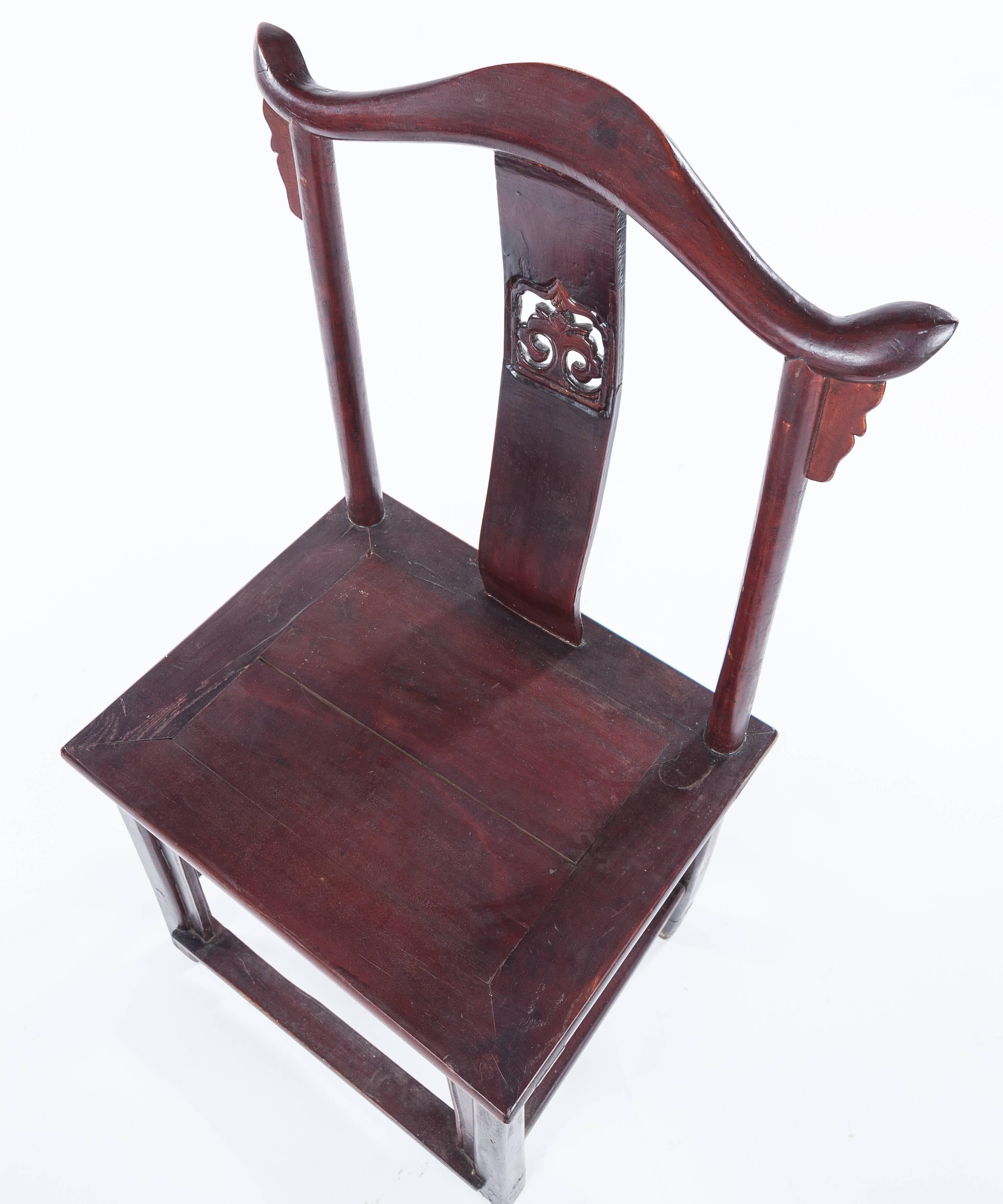 Antique Ming-Style Hardwood Chinese Chair, Late 19th Century For Sale 1