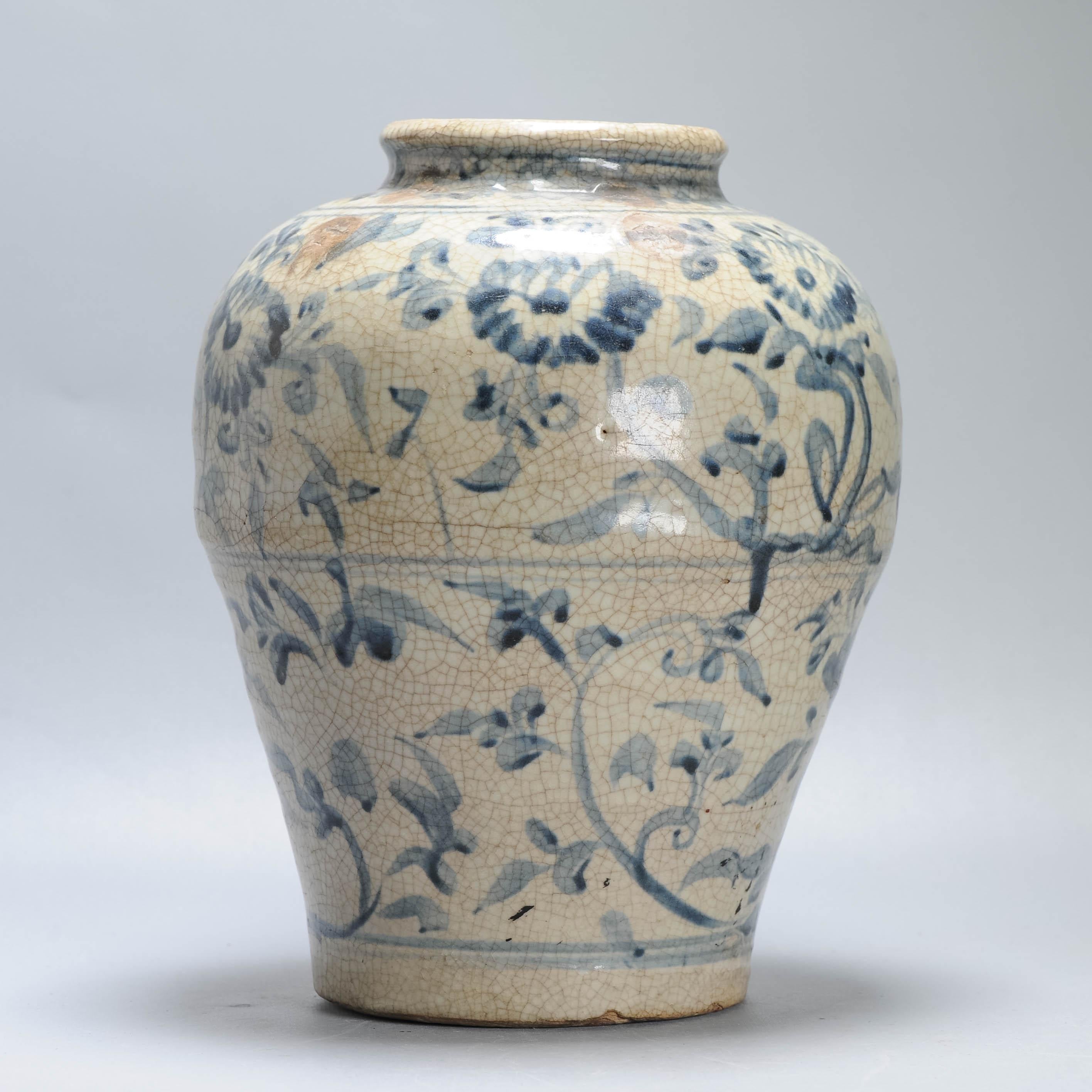 Fino al XVIII secolo Antico vaso in porcellana cinese Ming Ming 1560-1590 Swatow/Zhangzhou in vendita