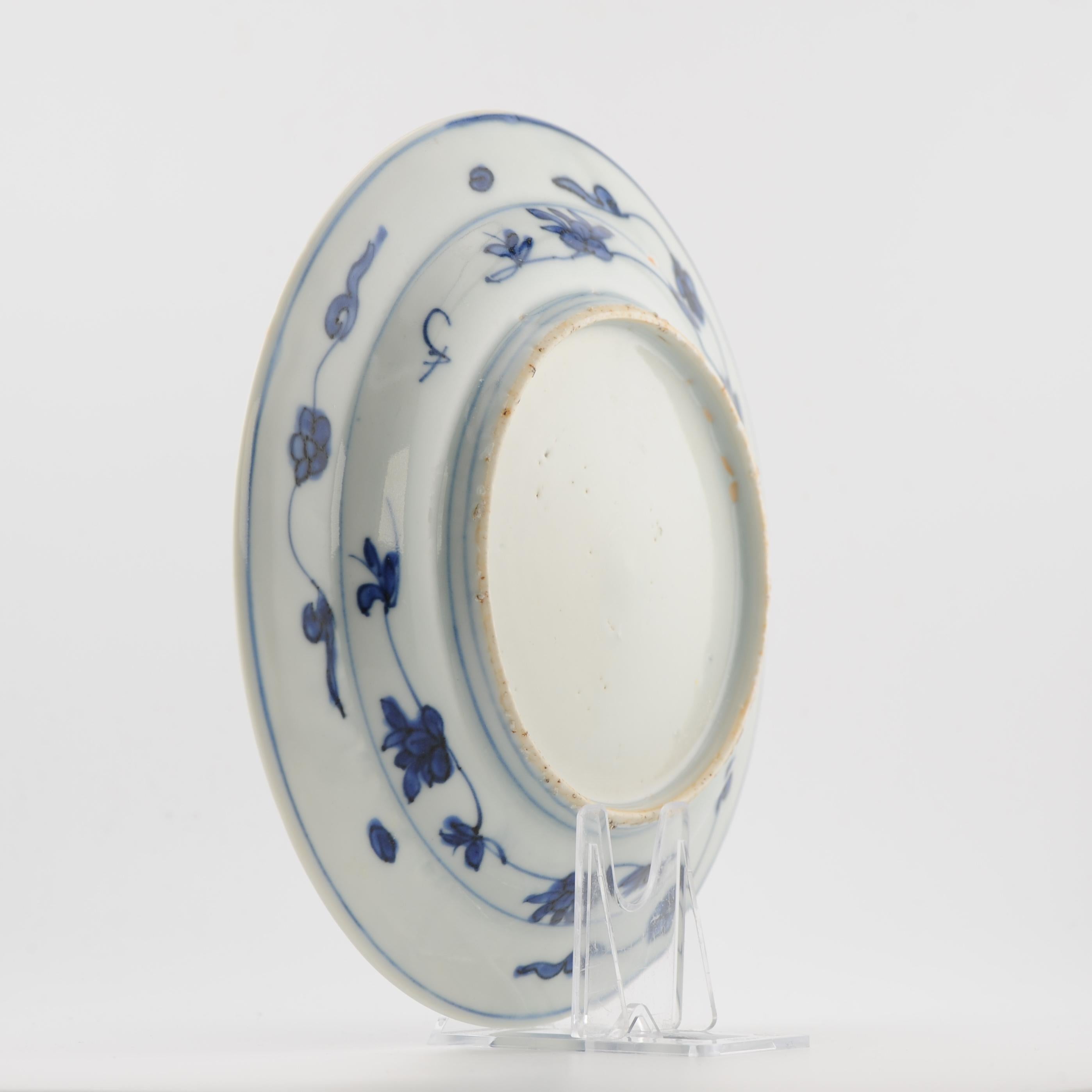 Antique Ming Wanli Period Chinese Porcelain Plate Unusual Design Ruyi For Sale 16