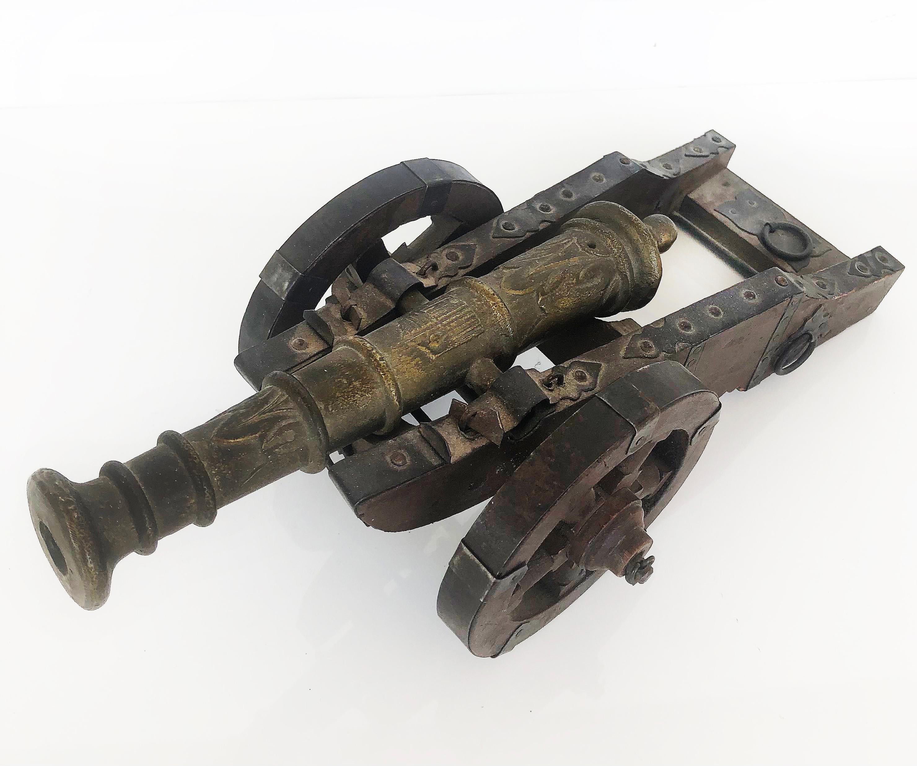 antique mini cannon