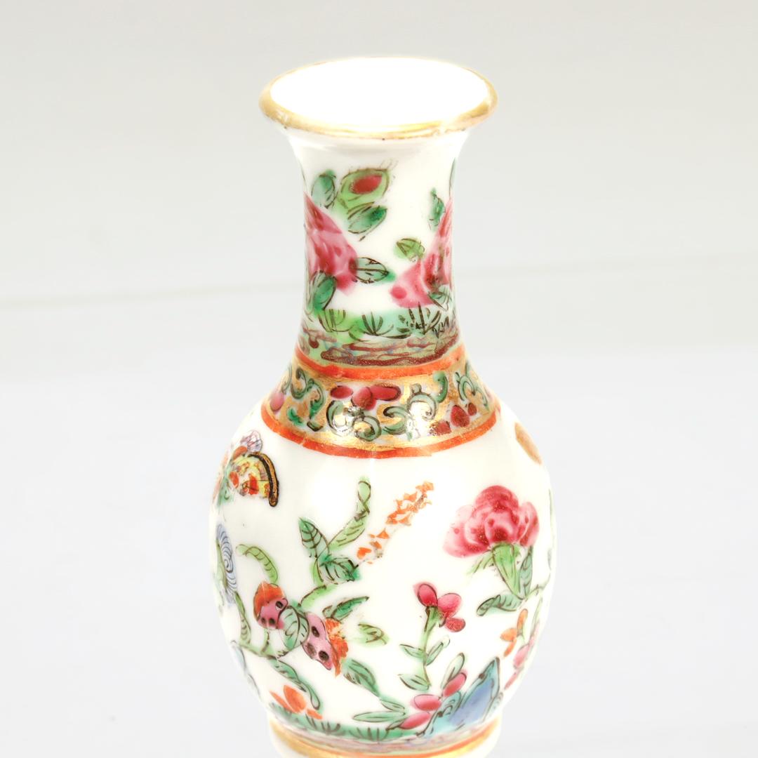 Antike Miniature Chinese Rose Mandarin Porzellan Vase (20. Jahrhundert)