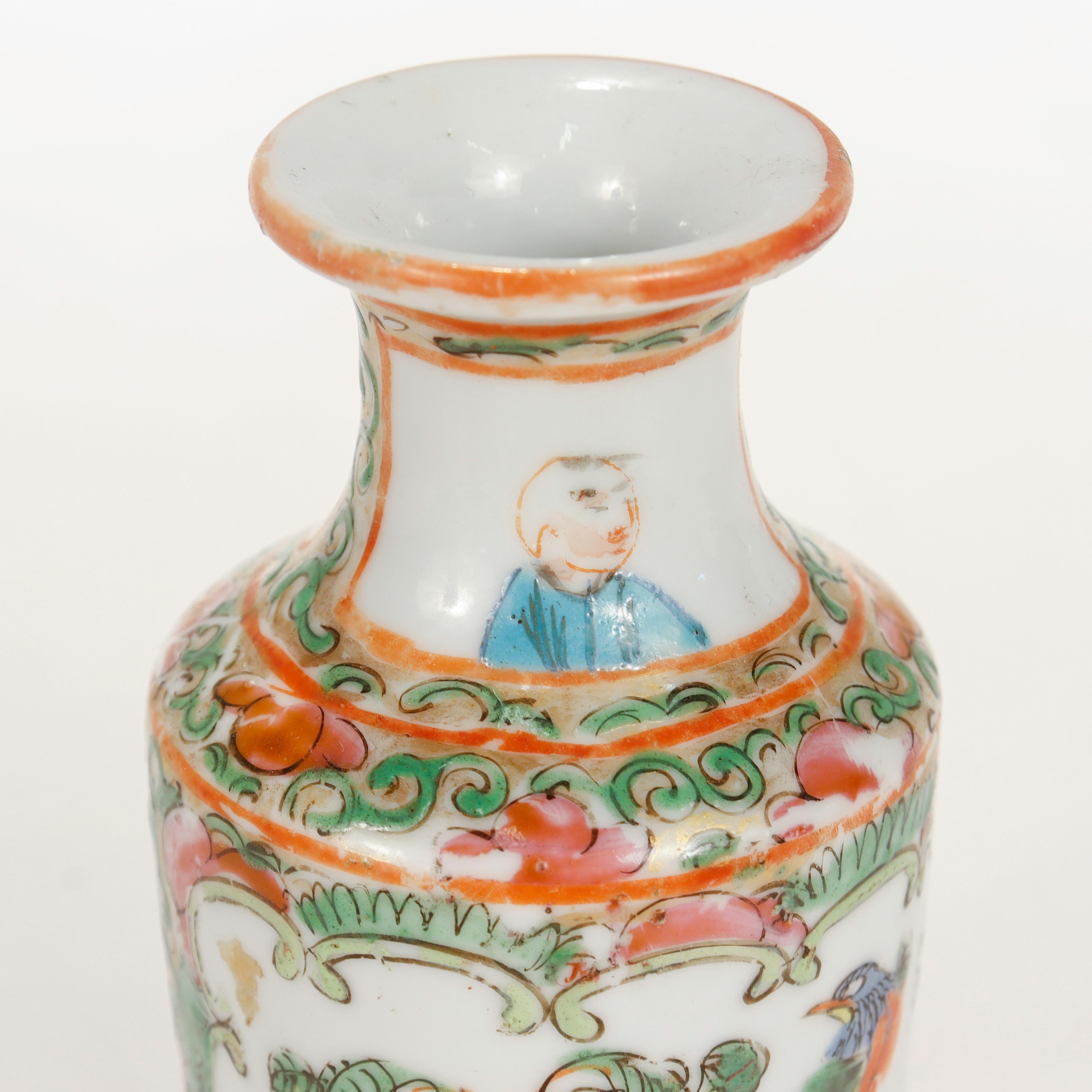 Antique Miniature Chinese Rose Medallion Porcelain Vase 2