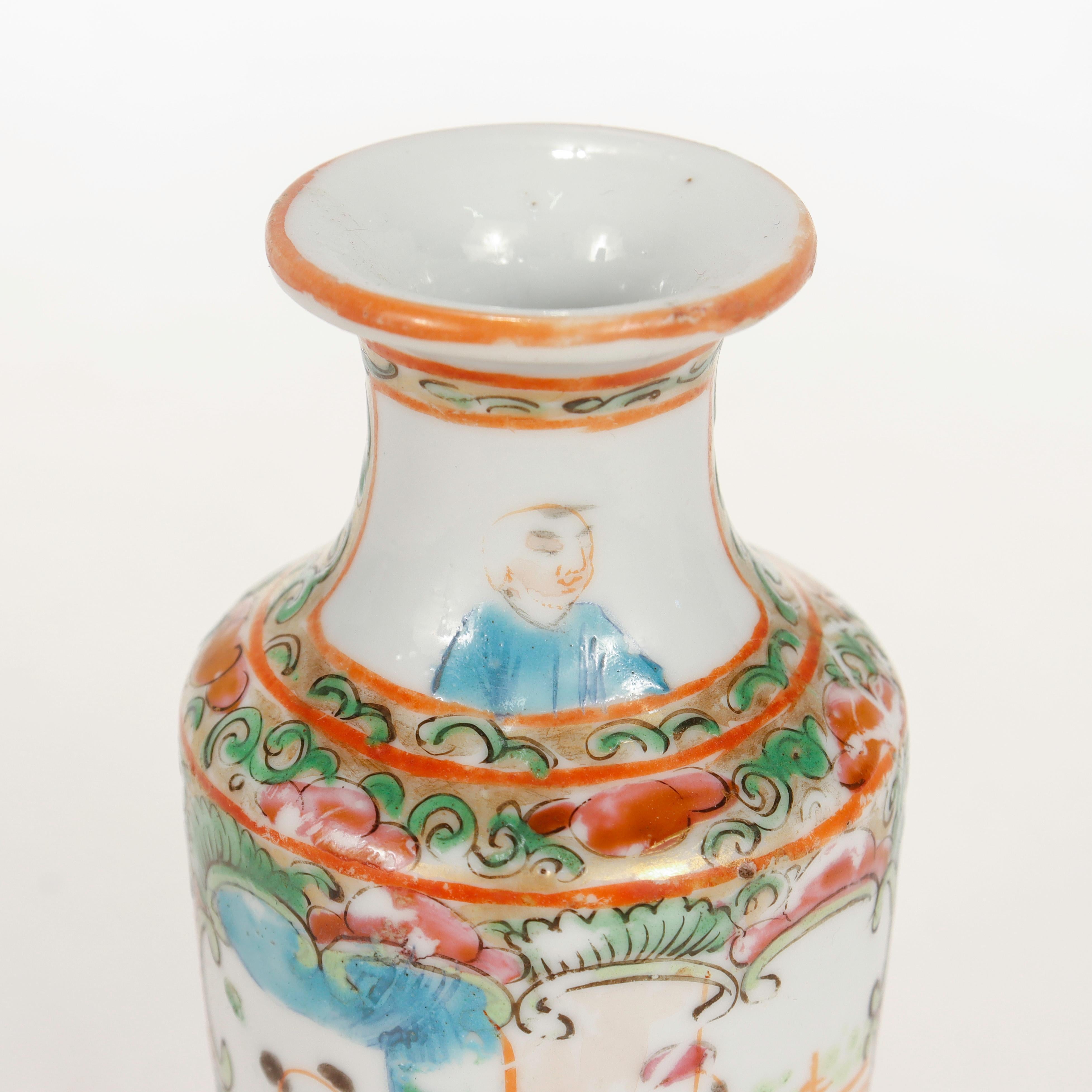 Antique Miniature Chinese Rose Medallion Porcelain Vase 3