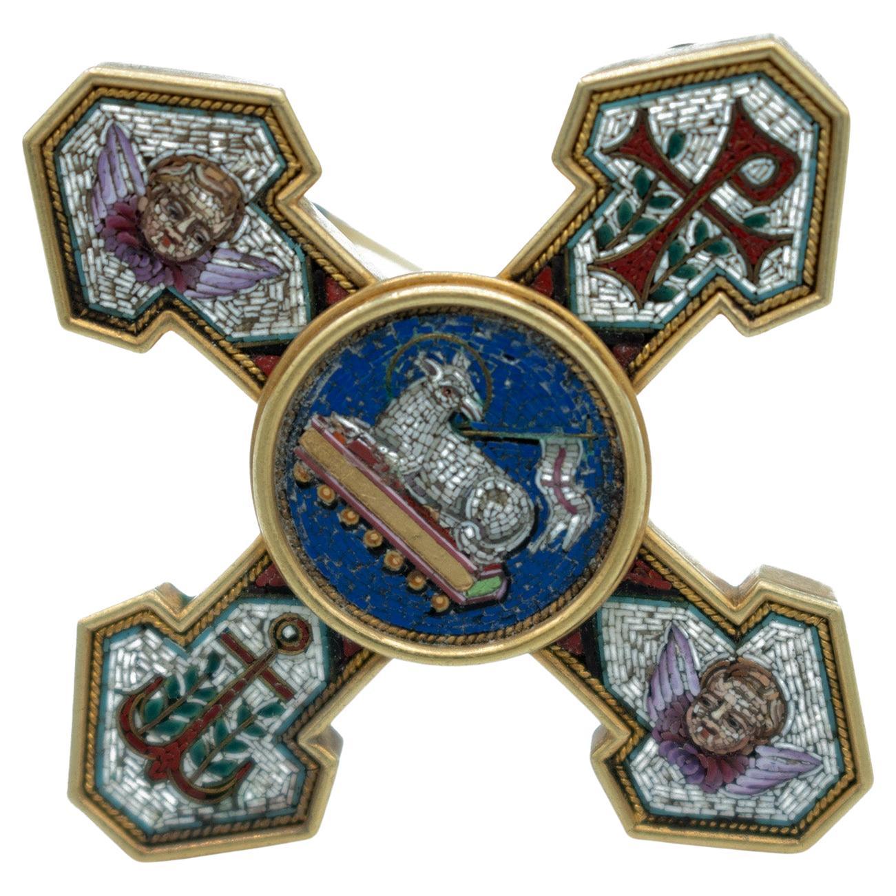 Broche antique en mosaïque miniature