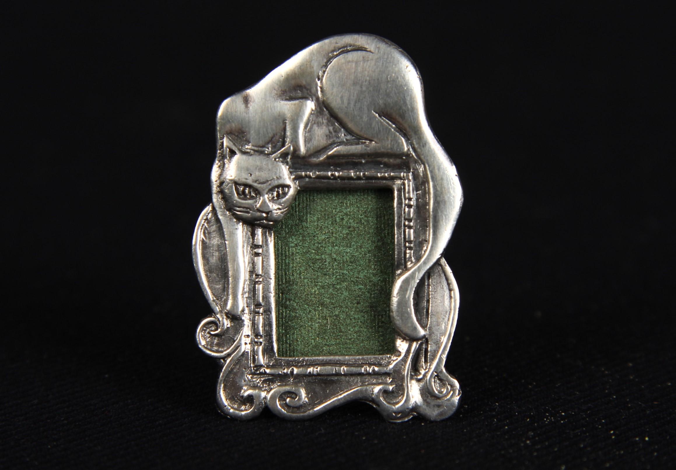 Antique Miniature Picture Frame, France, Art Nouveau, 1910s, 1 x 2 cm In Good Condition In Greven, DE