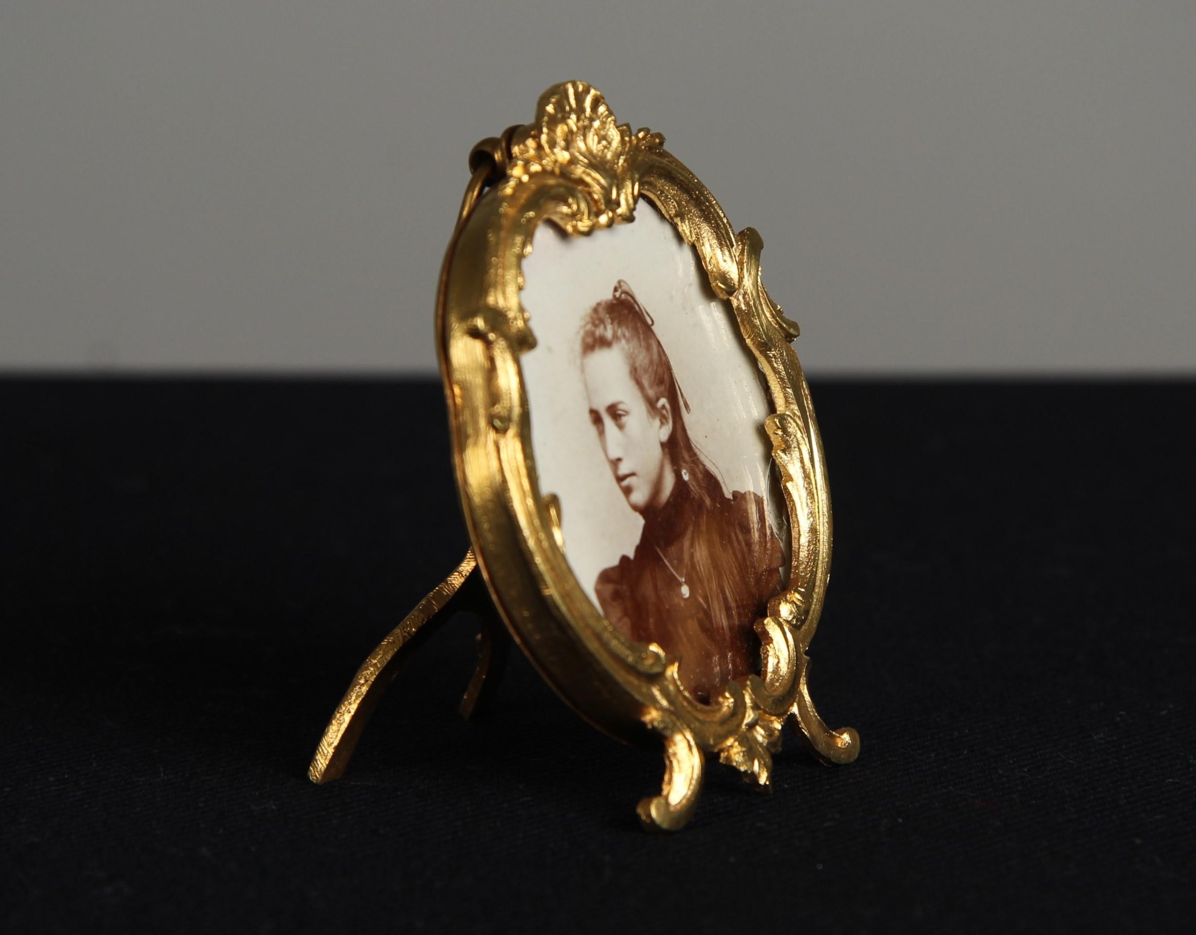 Victorien tardif Cadre miniature ancien, victorien, France, années 1880, 5 x 5 cm en vente