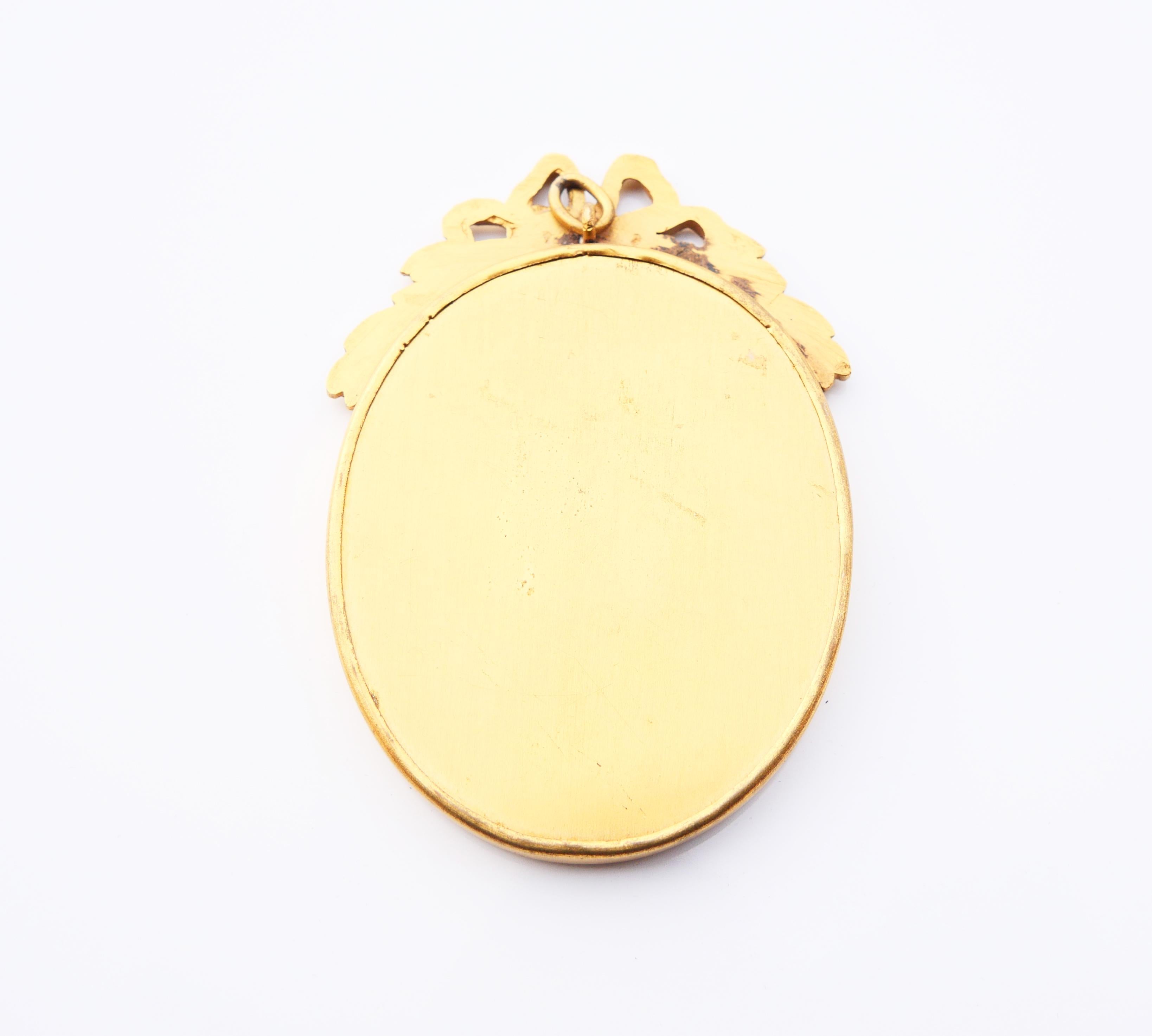 Gilt Antique Miniature Portrait  of a Man Tempera Painting For Sale