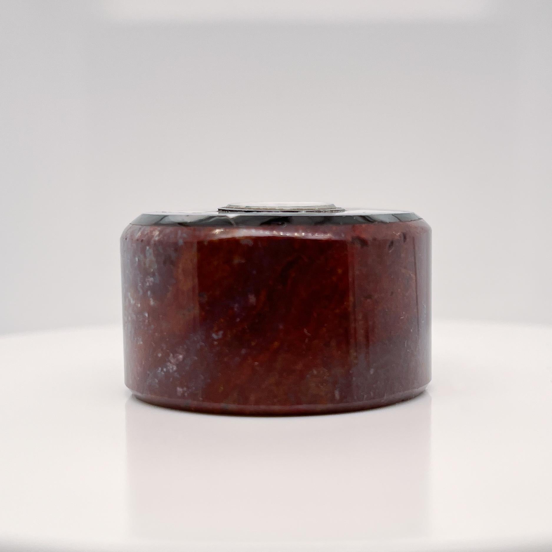 Antike Miniature Probe Marmor oder Hartstein Kompass im Zustand „Gut“ im Angebot in Philadelphia, PA