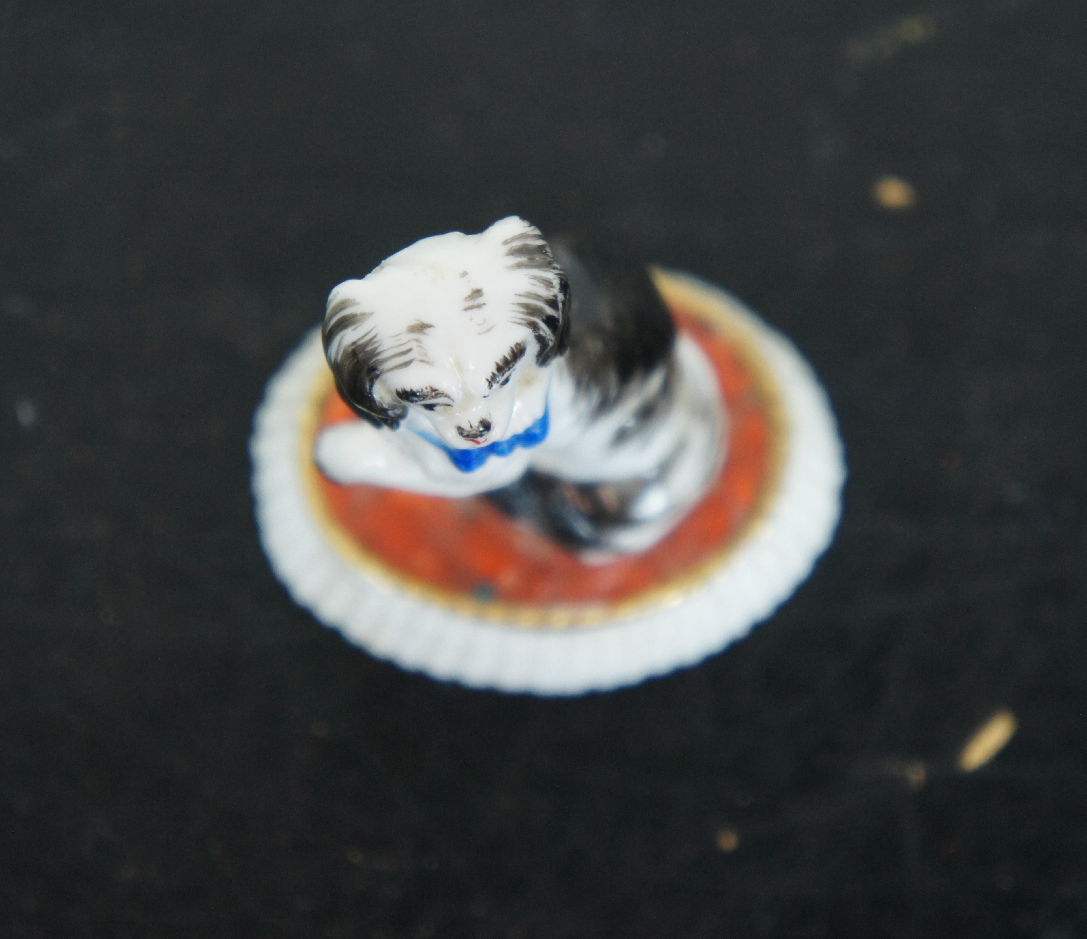 Antique Miniature Staffordshire Porcelain Figurine Spaniel on Cushion Dog 2