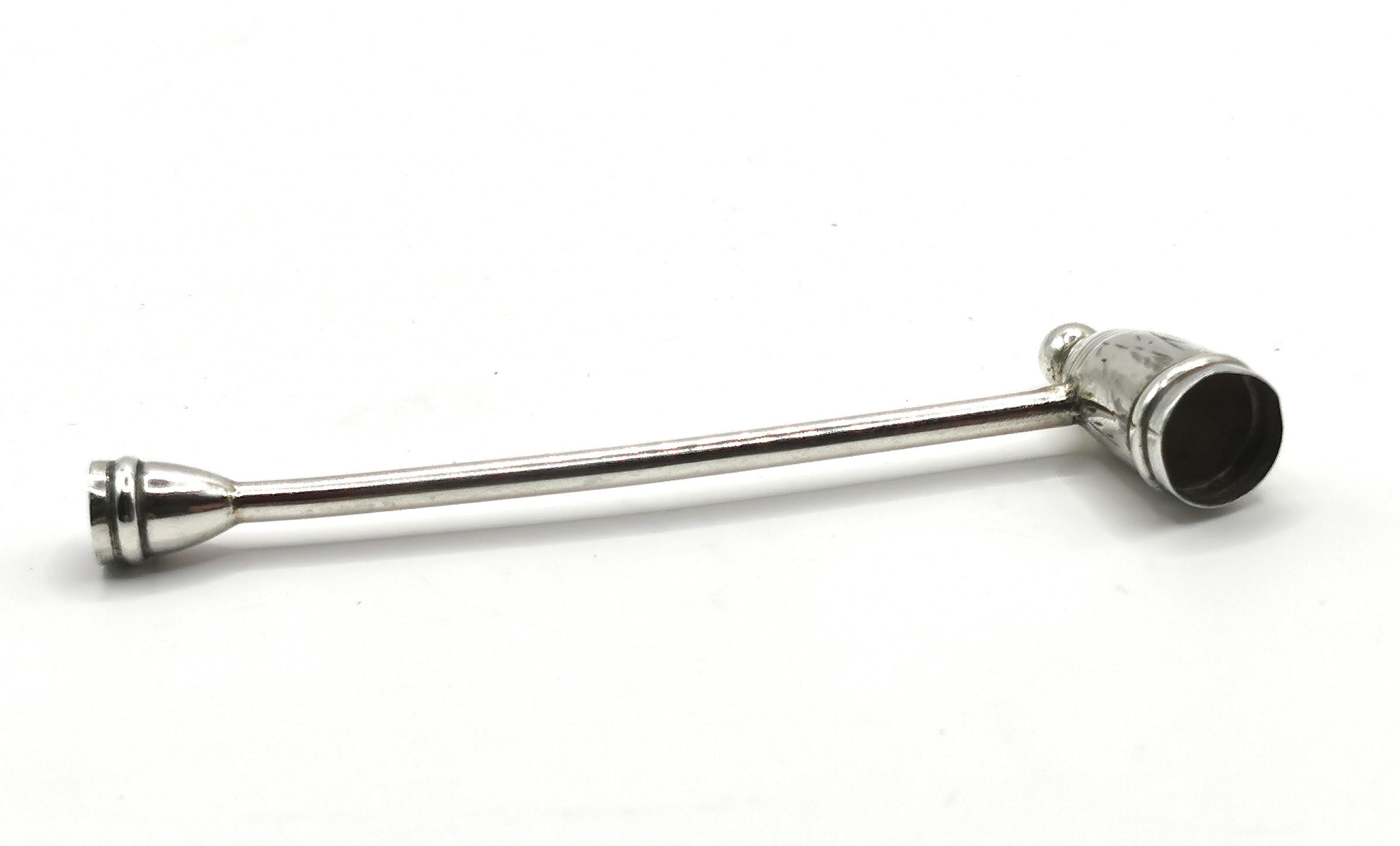 British Antique Miniature Sterling Silver Pipe, Churchwarden Style For Sale