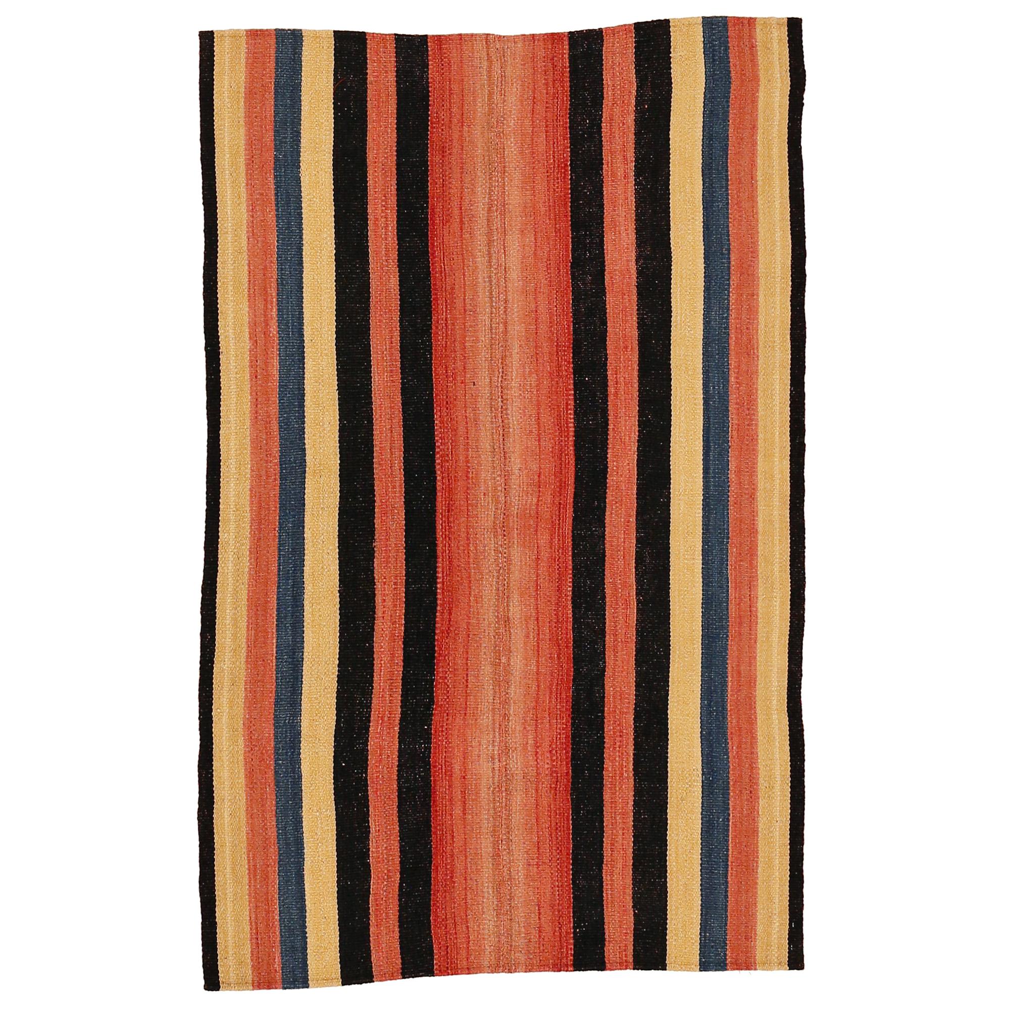 Antiker, minimalistischer, flachgewebter Jajim-Teppich mit vertikalen, polychromen Streifen