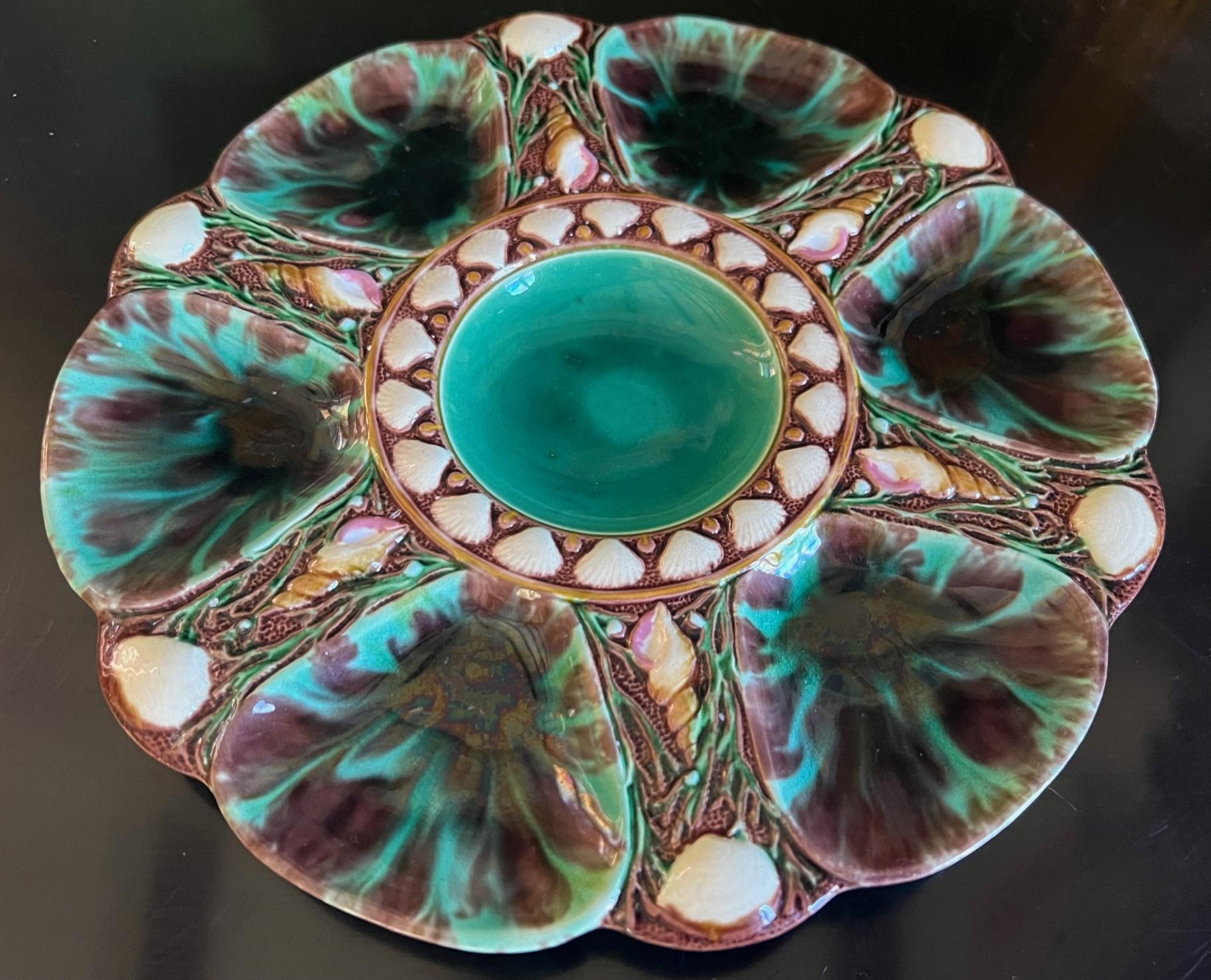 Antique Minton Green Majolica Oyster Plate, circa 1860's-1870's For Sale 4
