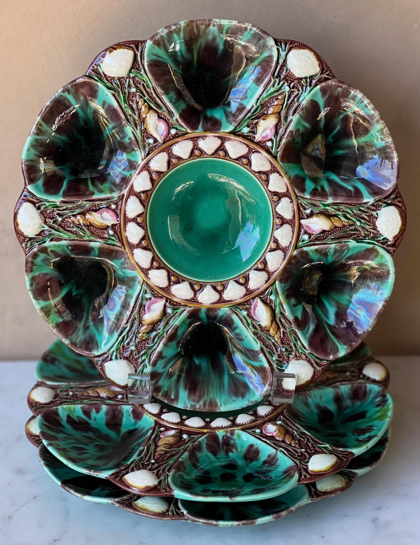 English Antique Minton Green Majolica Oyster Plate, circa 1860's-1870's For Sale