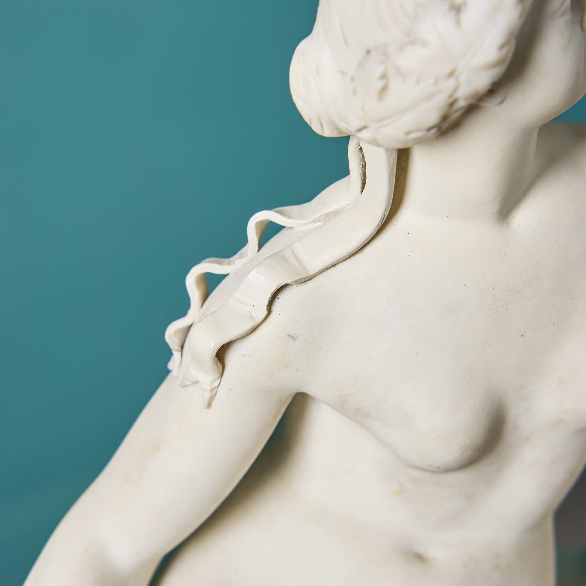 Sculpture ancienne en faïence de Minton représentant Ariane et la Panthère par John Bell État moyen - En vente à Wormelow, Herefordshire